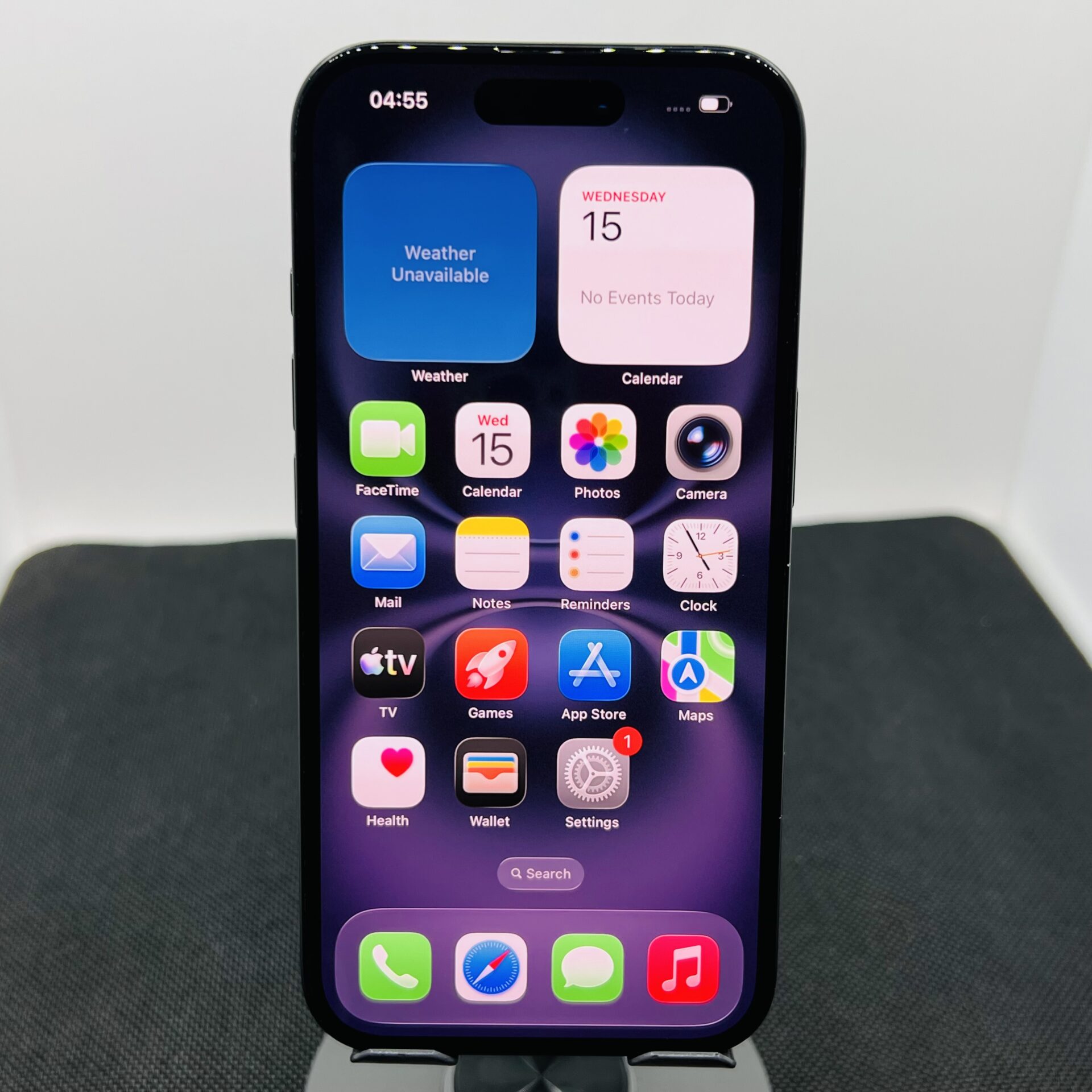 Apple iPhone 16 128GB Black (Condition: Good) - Image 2