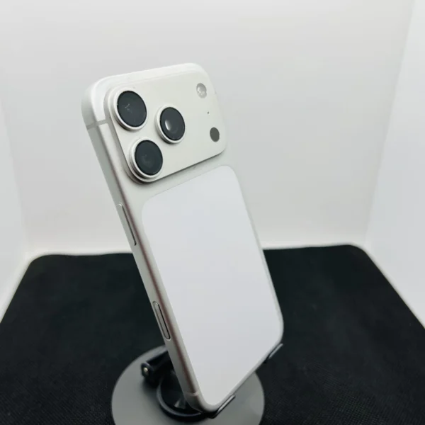 Apple iPhone 17 Pro 256GB Silver (Condition: Good) | Epic Deals SA