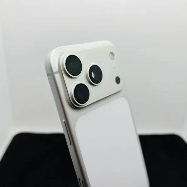 Apple iPhone 17 Pro 256GB Silver (Condition: Good) | Epic Deals SA