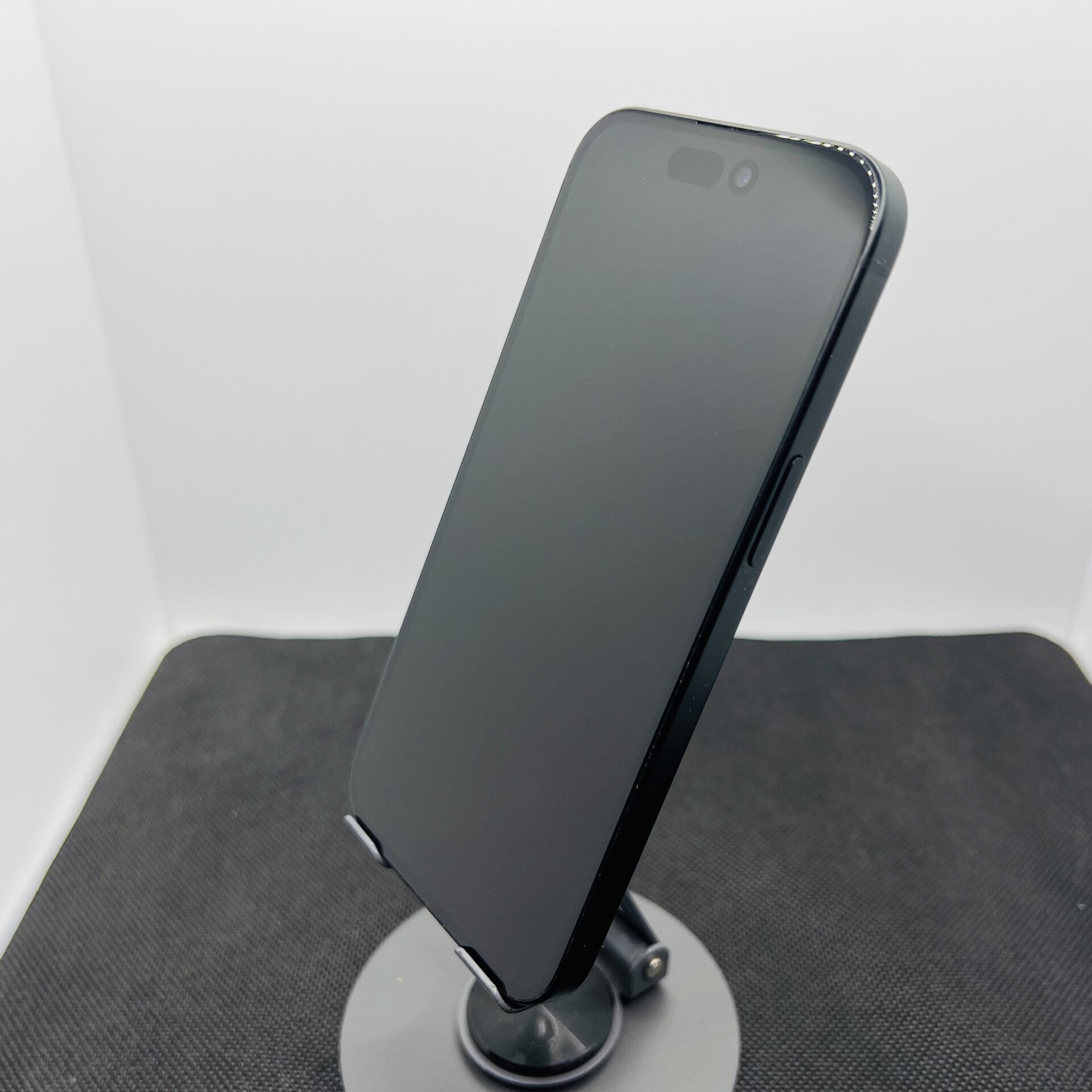 Apple iPhone 15 128GB Black (Condition: Good) - Image 7