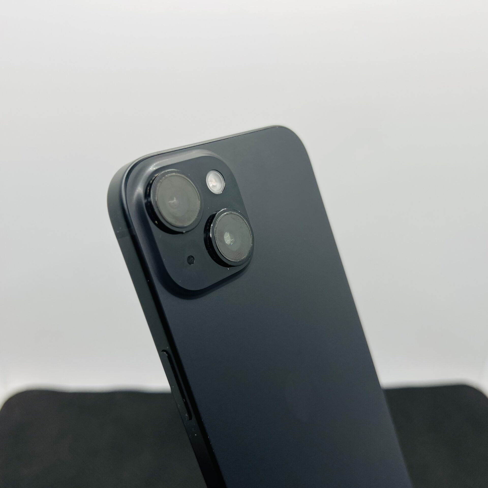 Apple iPhone 15 128GB Black (Condition: Good) - Image 10