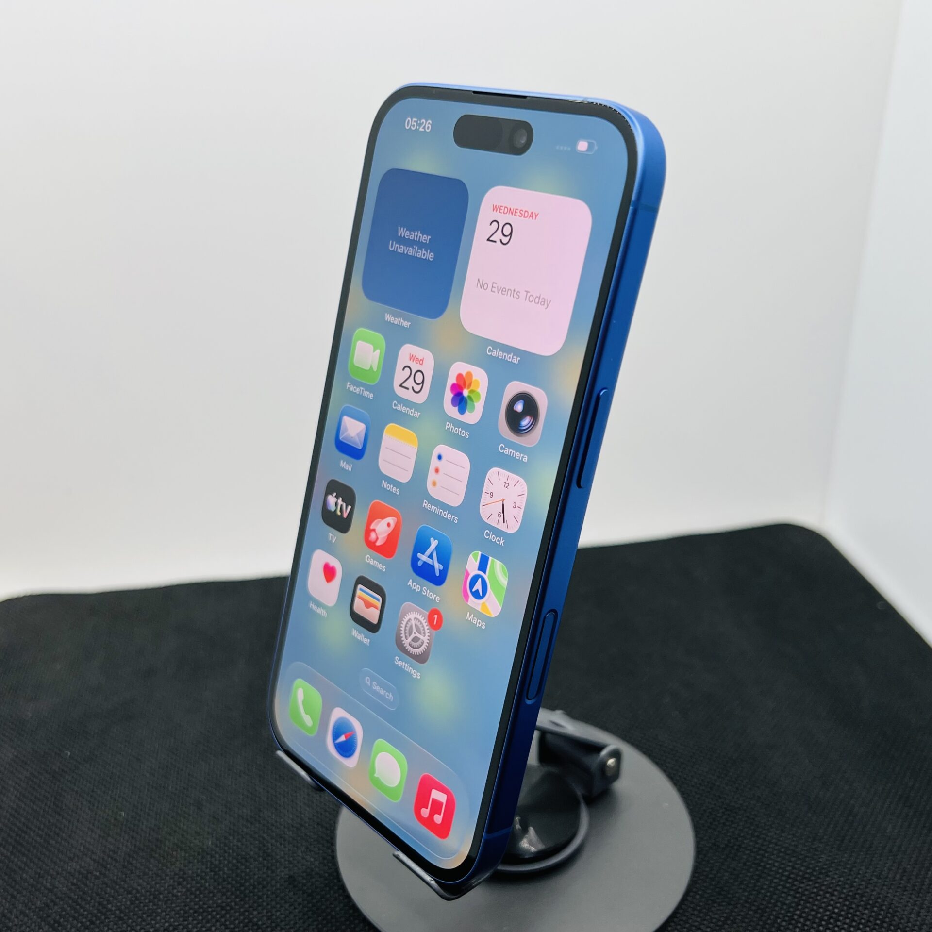 Apple iPhone 16 128GB Ultramarine (Condition: Excellent) - Image 3