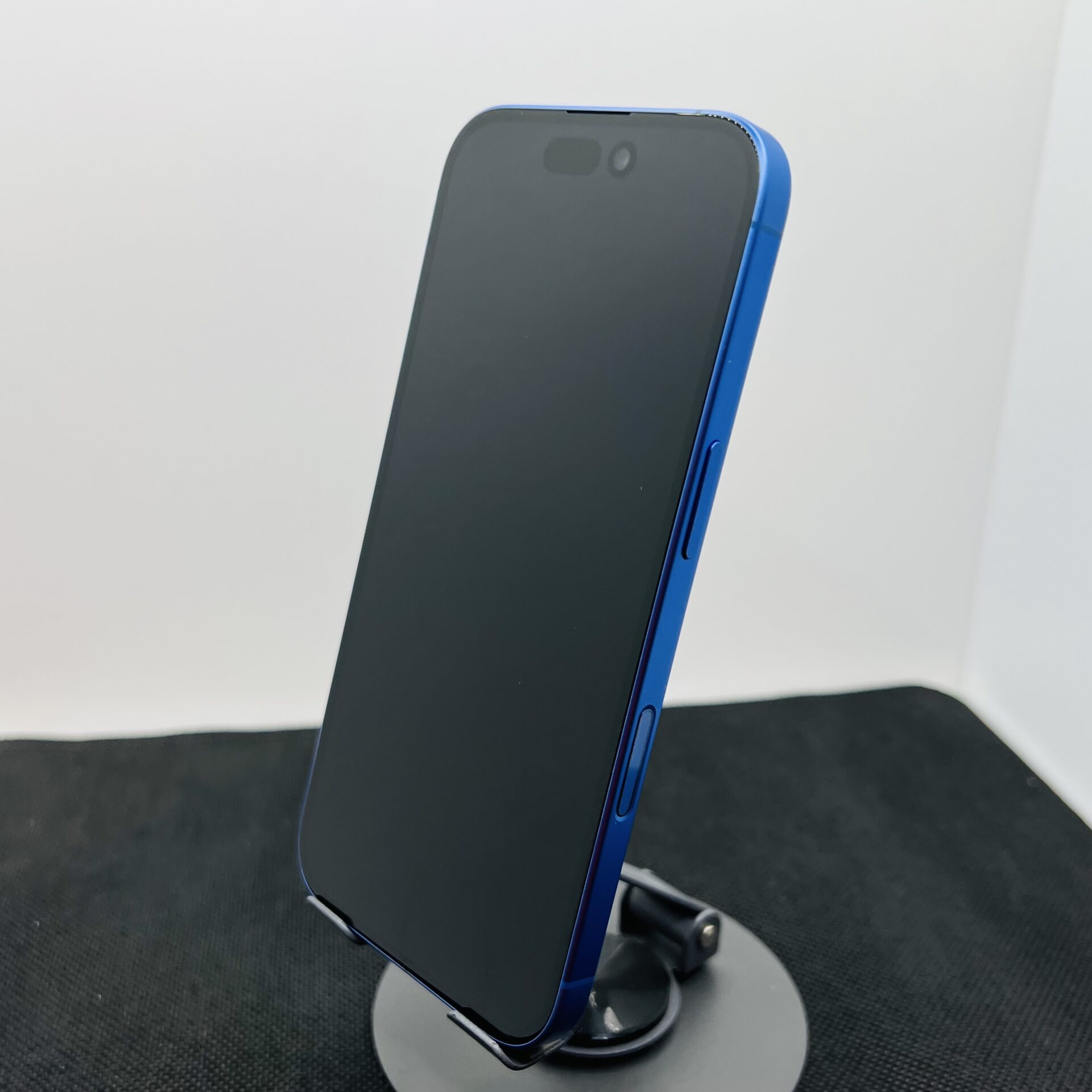 Apple iPhone 16 128GB Ultramarine (Condition: Excellent) - Image 7