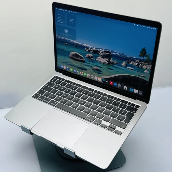 Apple MacBook Air 13-inch 
