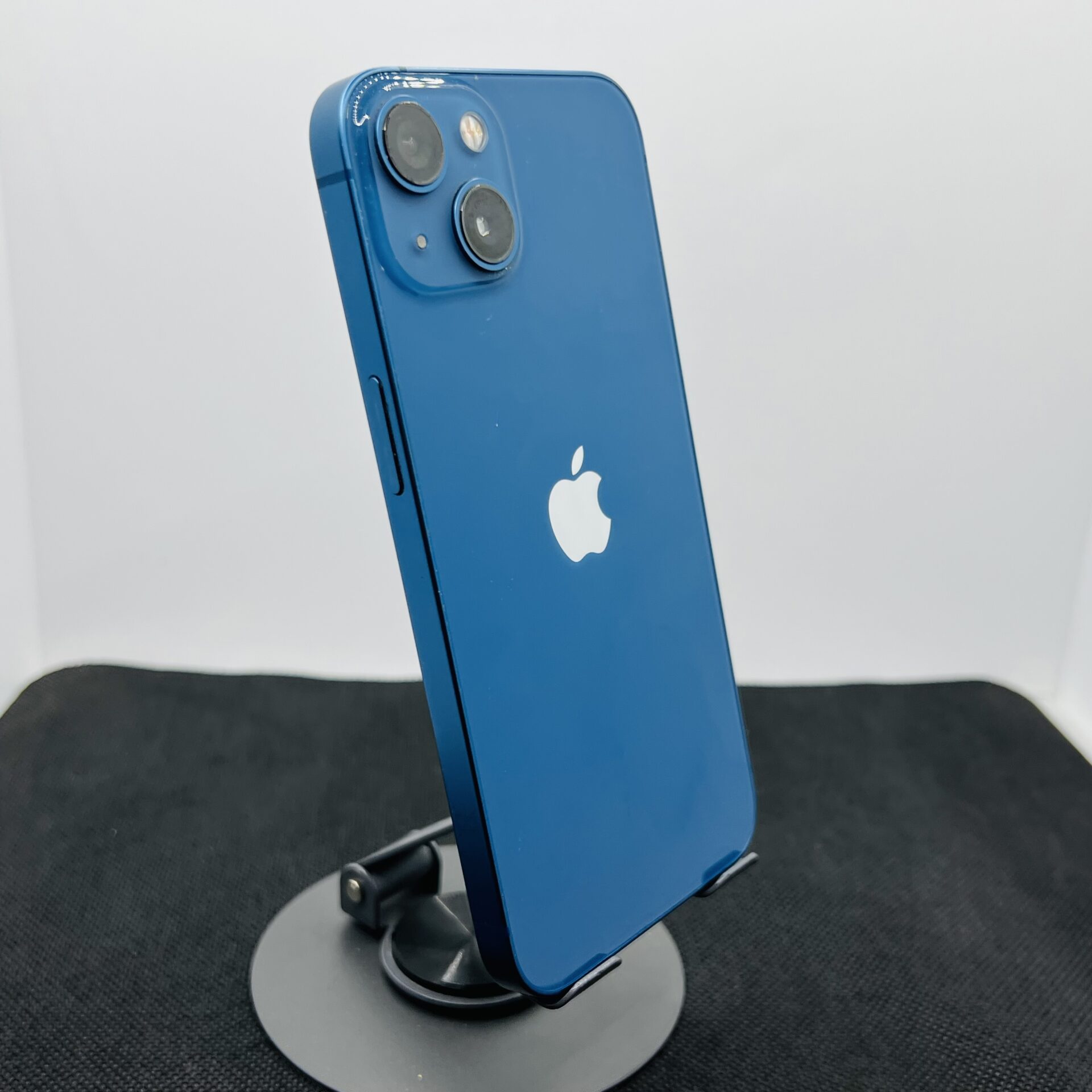 Apple iPhone 13 128GB Blue (Condition: Good) - Image 9