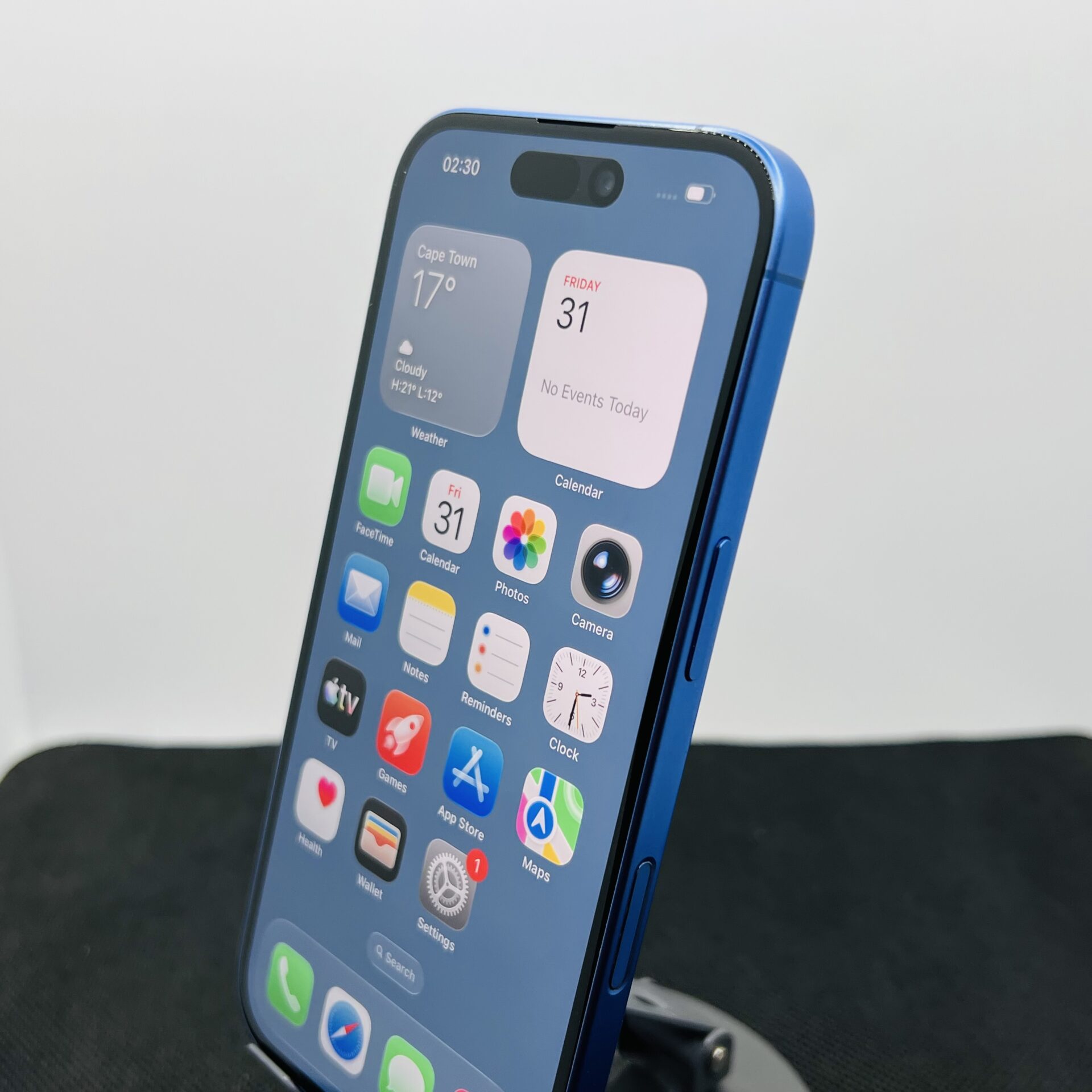 Apple iPhone 16 128GB Ultramarine (Condition: Excellent) - Image 6