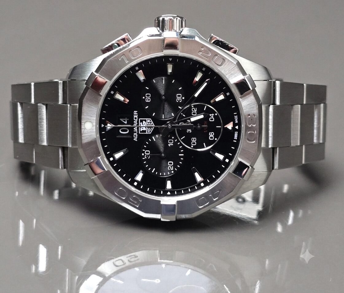 Tag Heuer Aquaracer Chronograph - Image 7