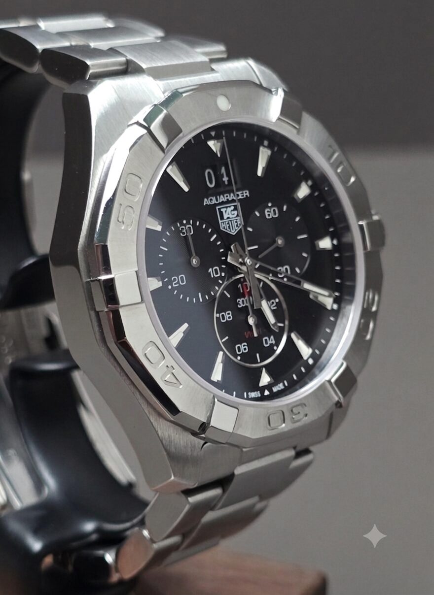 Tag Heuer Aquaracer Chronograph - Image 2