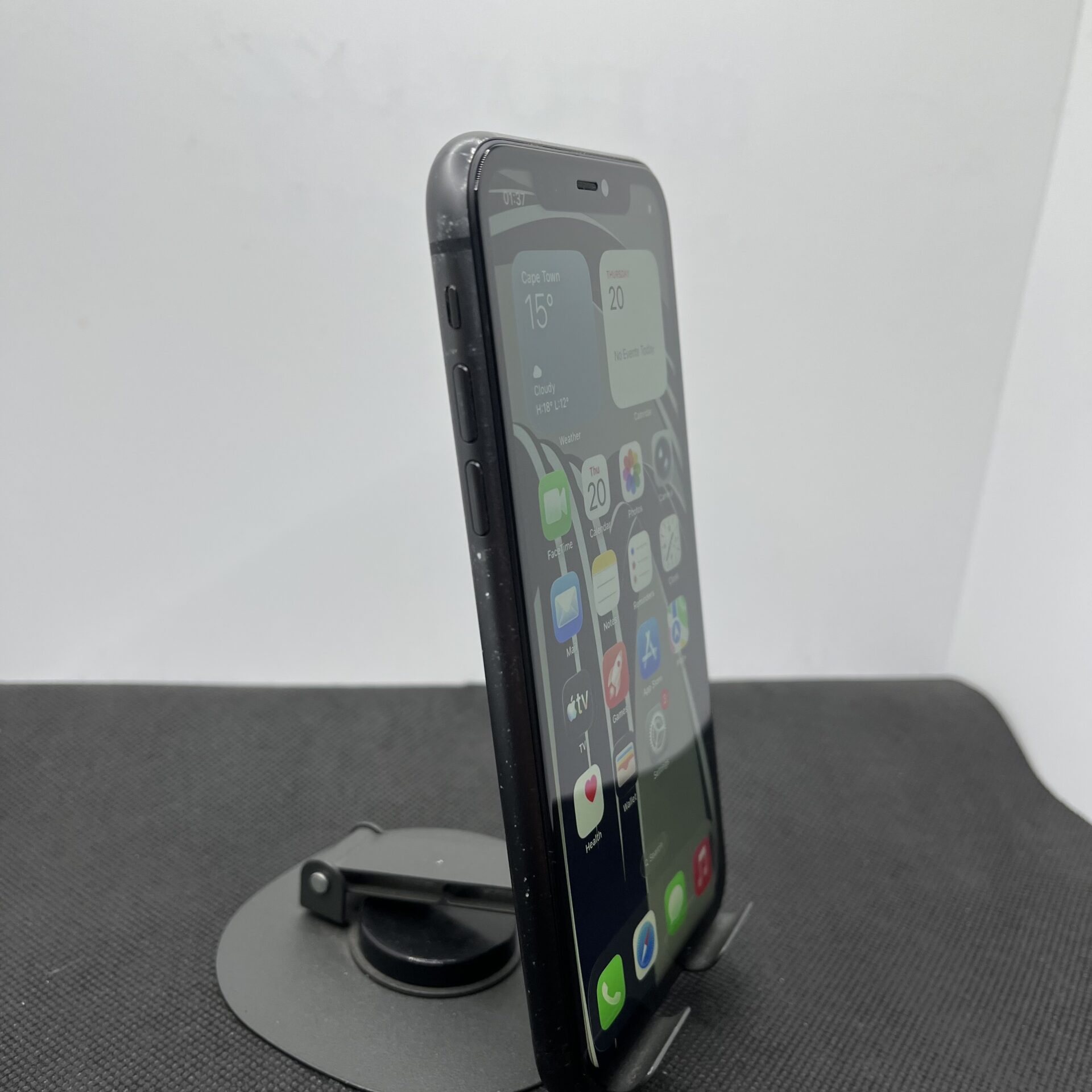Apple iPhone 11 128GB Black (Condition: Good) - Image 5