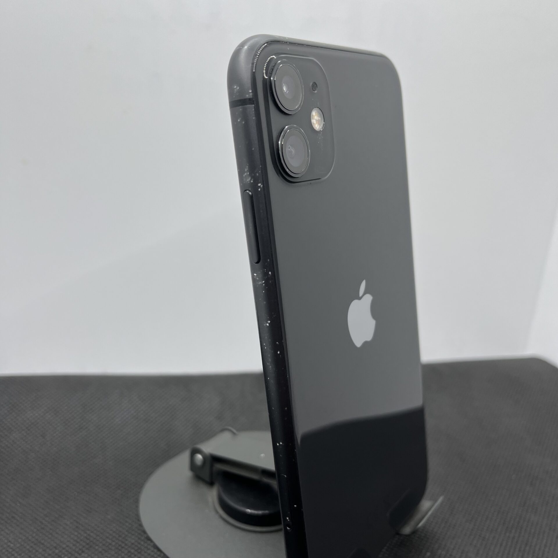 Apple iPhone 11 128GB Black (Condition: Good) - Image 10