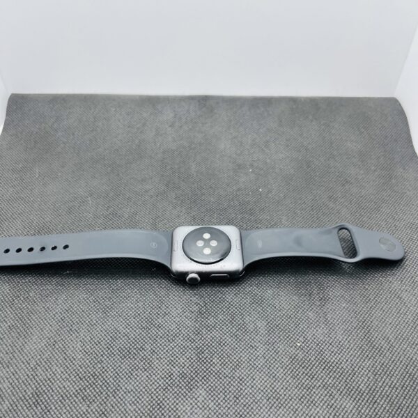 Apple Watch Series 3 42mm GPS Space Gray (Condition: Fair) - Image 9