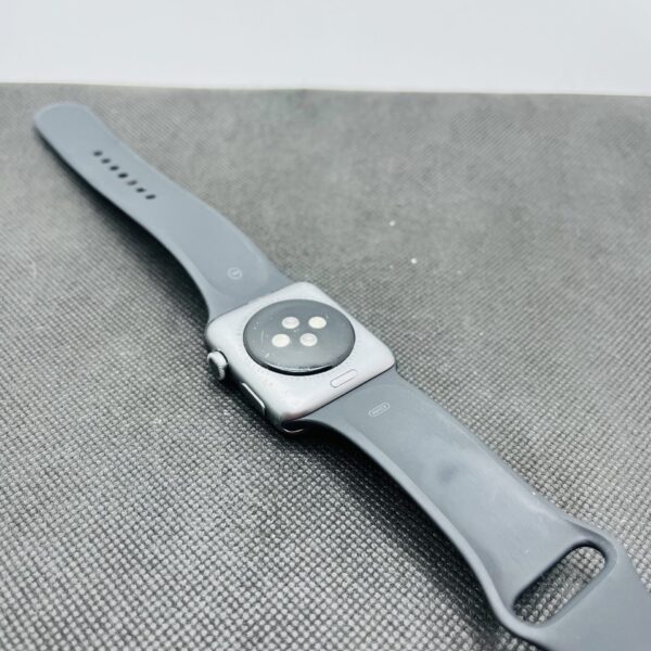 Apple Watch Series 3 42mm GPS Space Gray (Condition: Fair) - Image 11