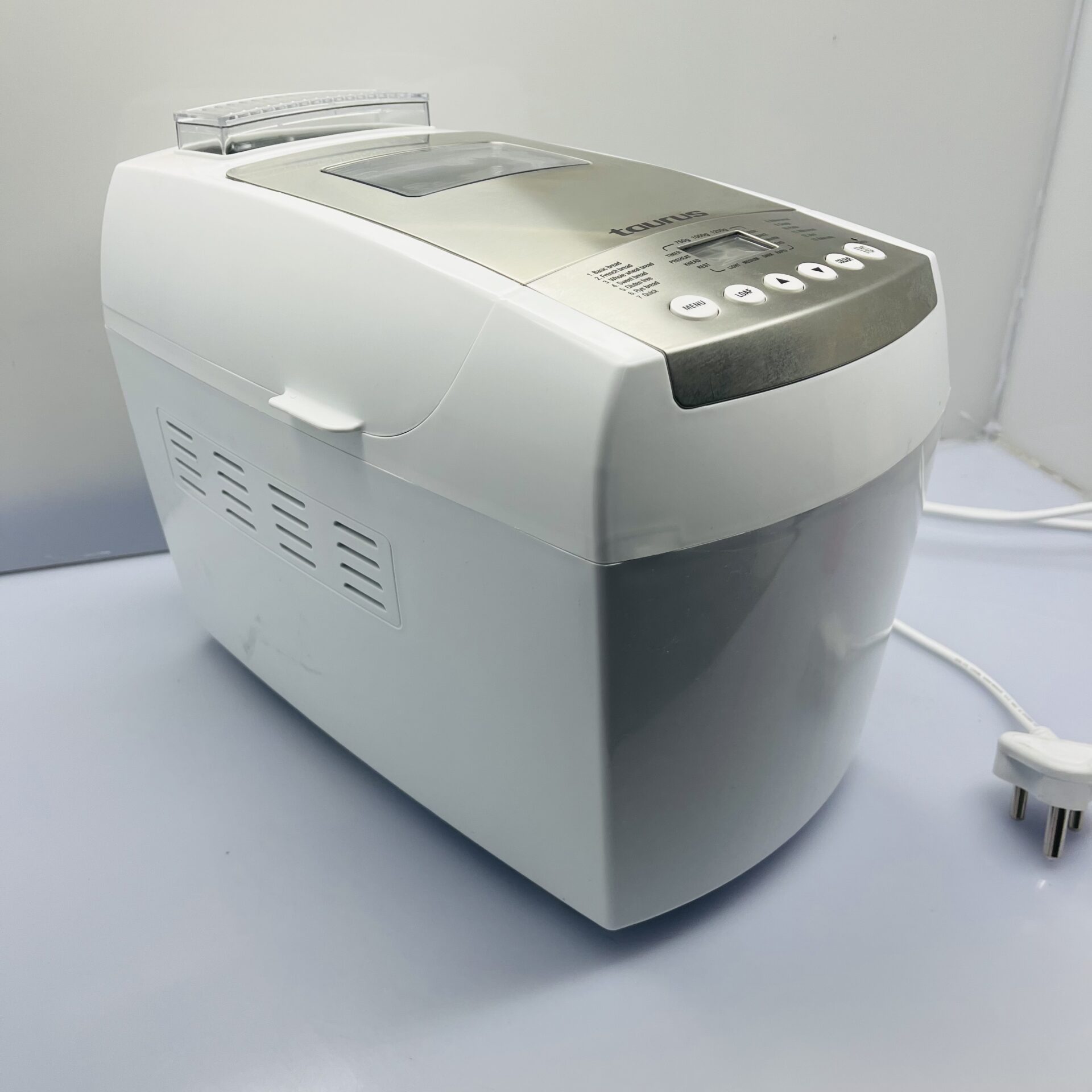 Taurus PA Casola Bread Maker White (Condition: Good) - Image 4