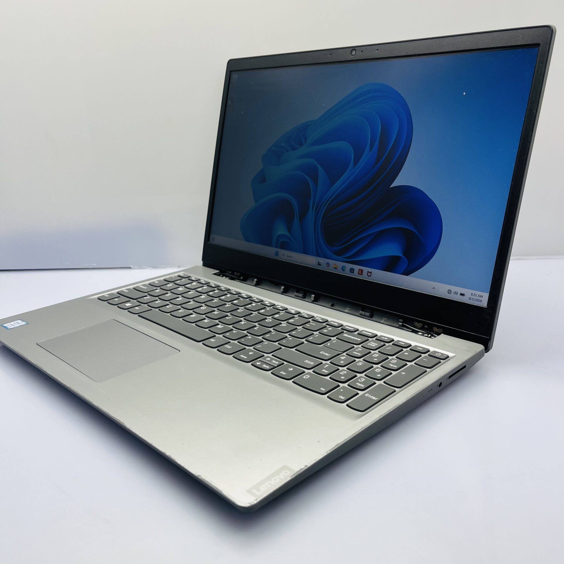 Lenovo IdeaPad S145 "Core i5 8th Gen" 1.60GHz 12GB RAM 256GB SSD Platinum Grey (Condition: Fair) - Image 6