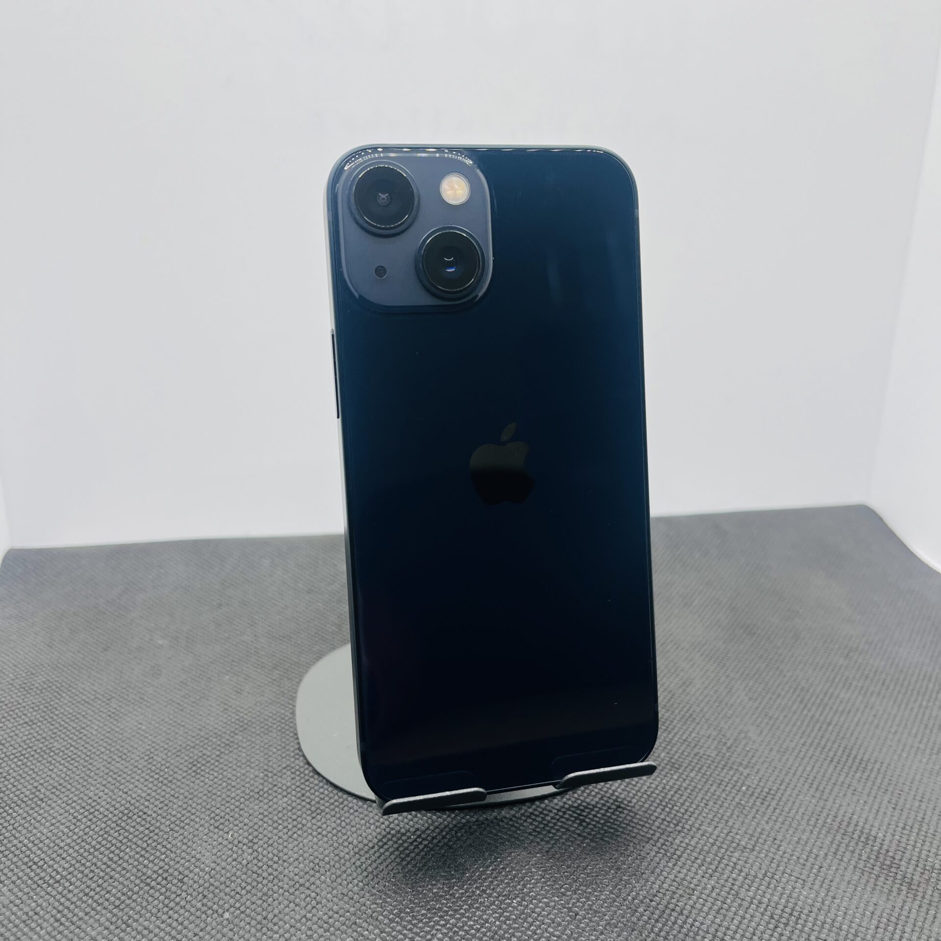 Apple iPhone 13 Mini 128GB Midnight (Condition: Good) - Image 5