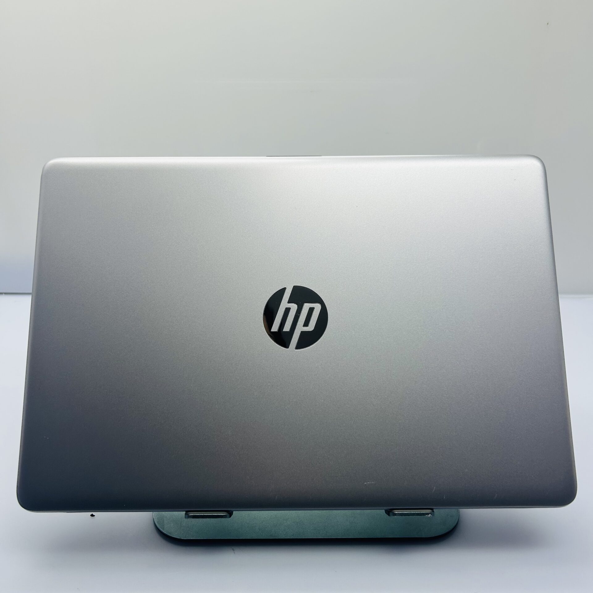 HP 250 G8 10th Gen "Core i5" 1.00GHz 16GB RAM 512GB SSD Asteroid Silver (Condition: Good) - Image 5