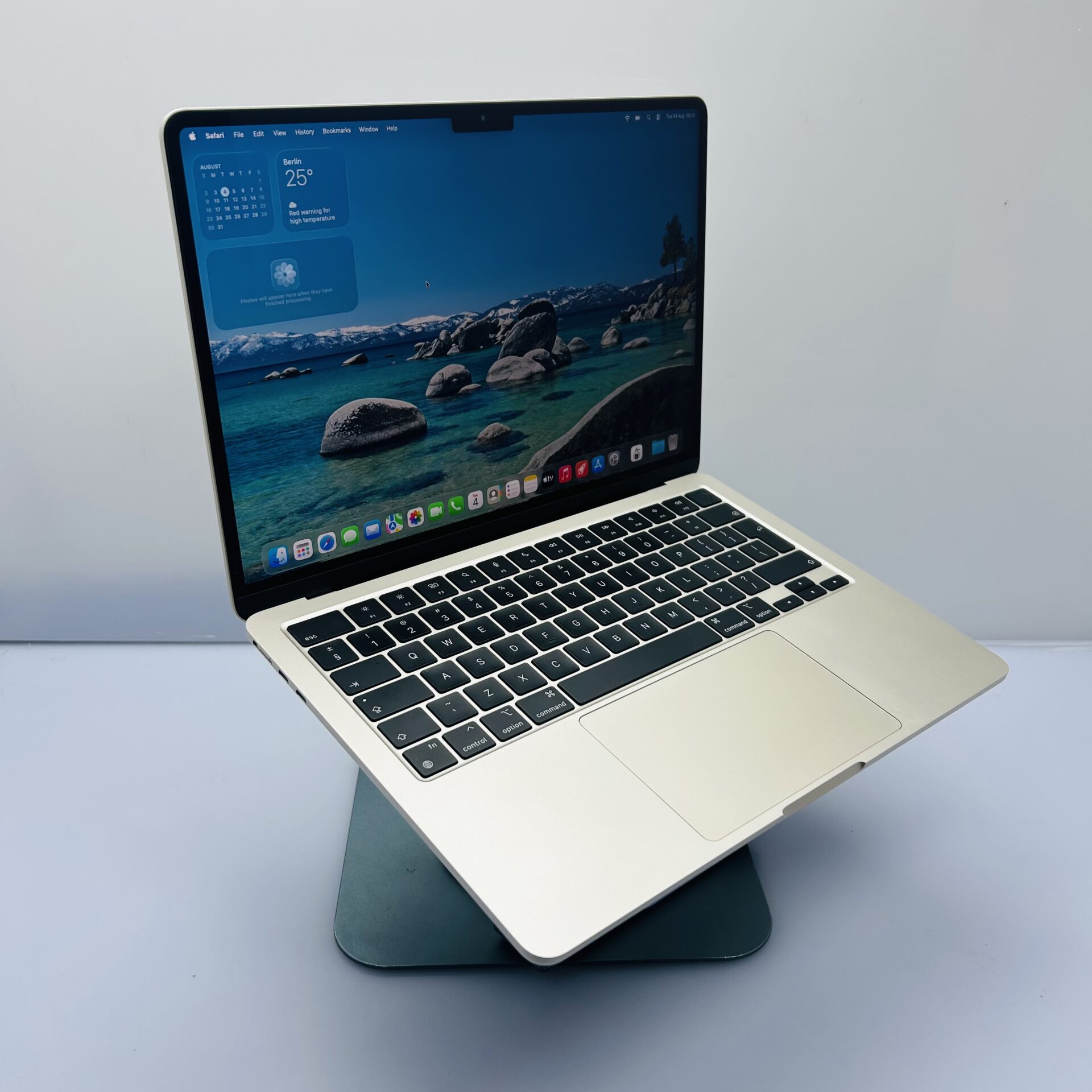 Apple MacBook Air 13-inch "M2" 8 CPU/ 10 GPU (2022) 8GB RAM 512GB SSD Starlight (Condition: Excellent) - Image 4