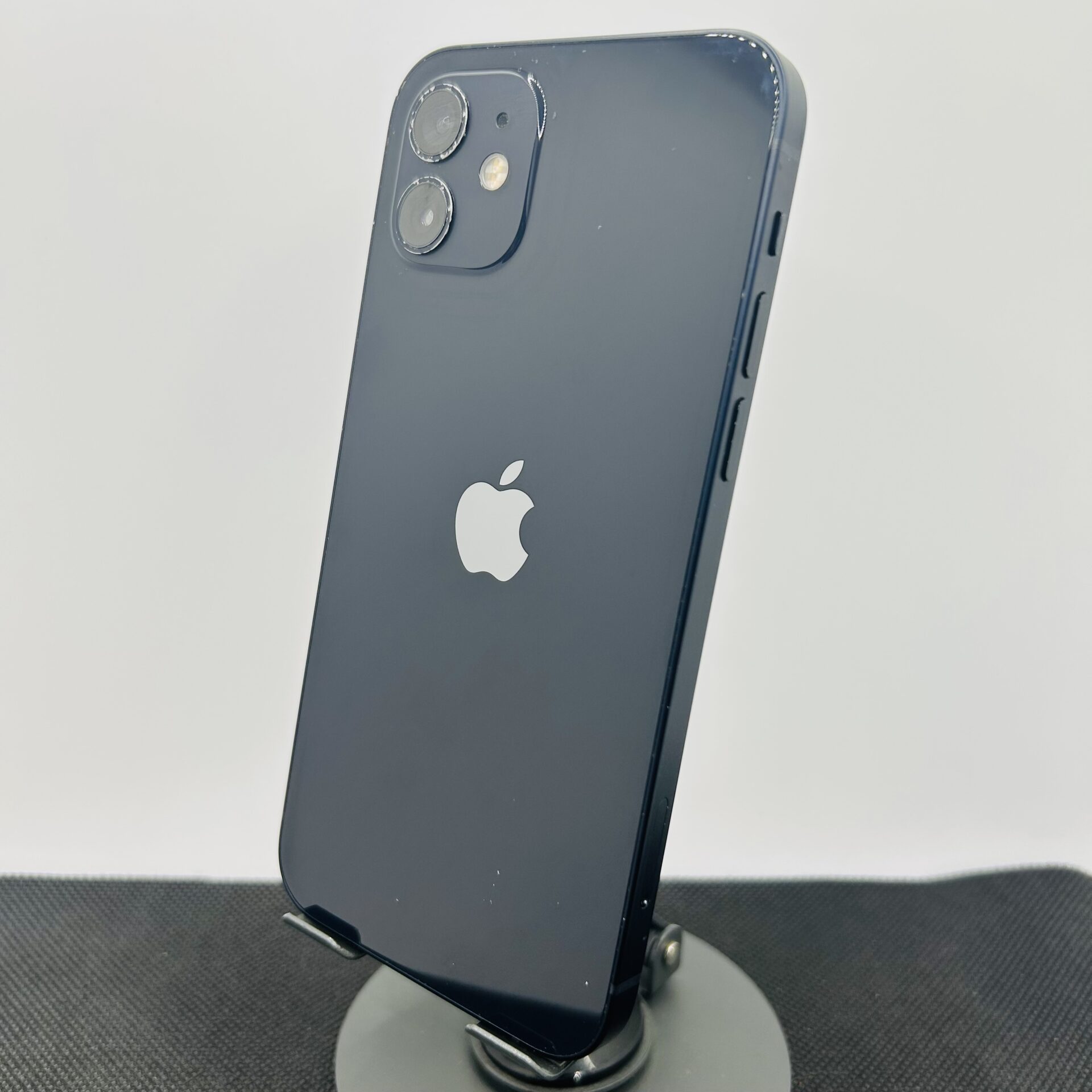 Apple iPhone 12 64GB Black (Condition: Good) - Image 9
