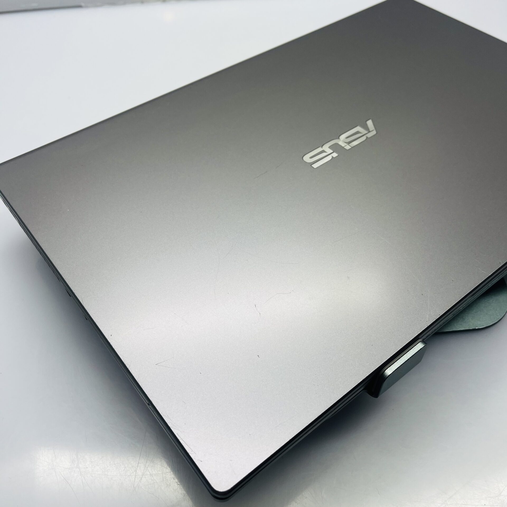 Asus M509DA "Ryzen 3" 2.60GHz 12GB RAM 256GB NVMe SSD Slate Gray (Condition: Good) - Image 11
