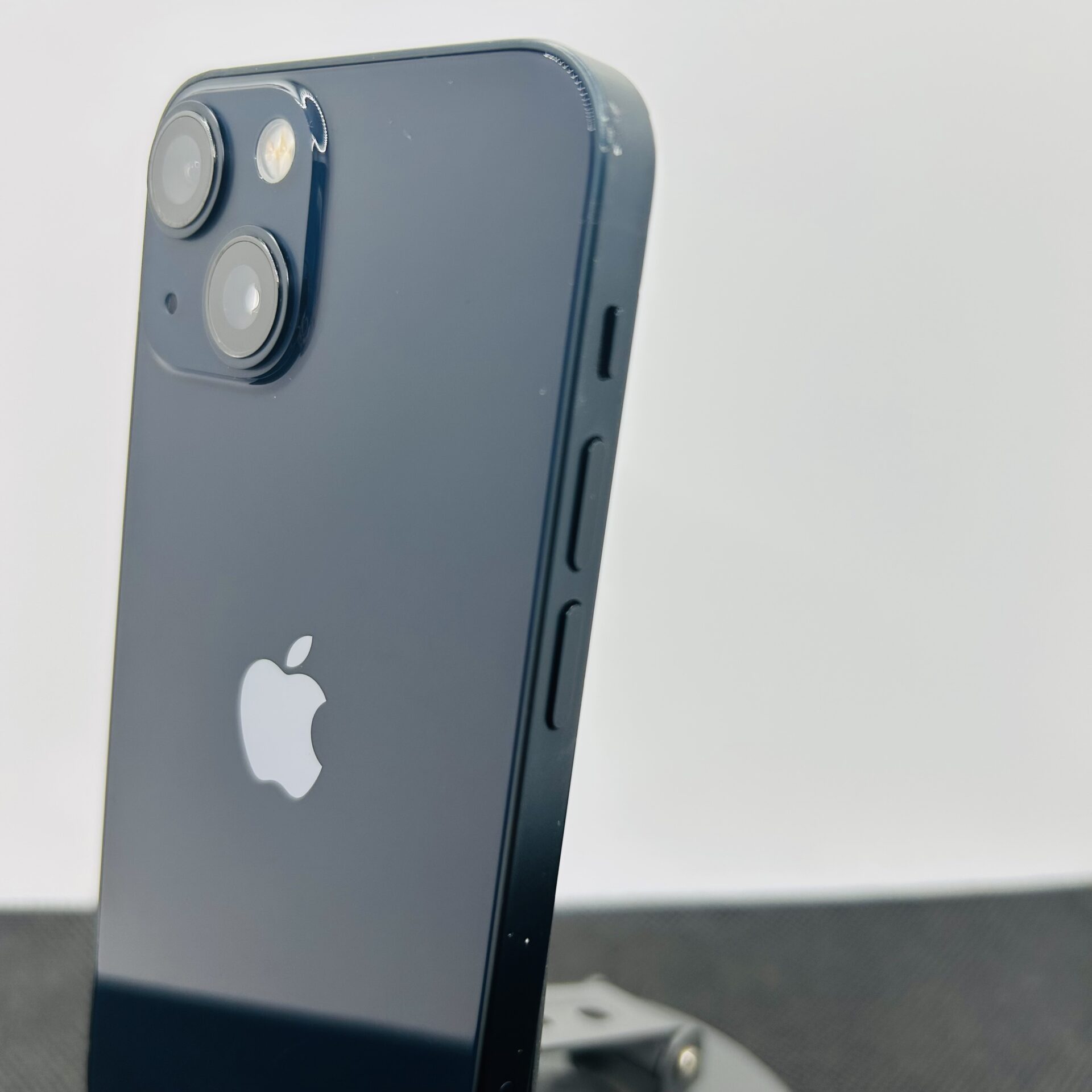 Apple iPhone 13 Mini 128GB Midnight (Condition: Good) - Image 10