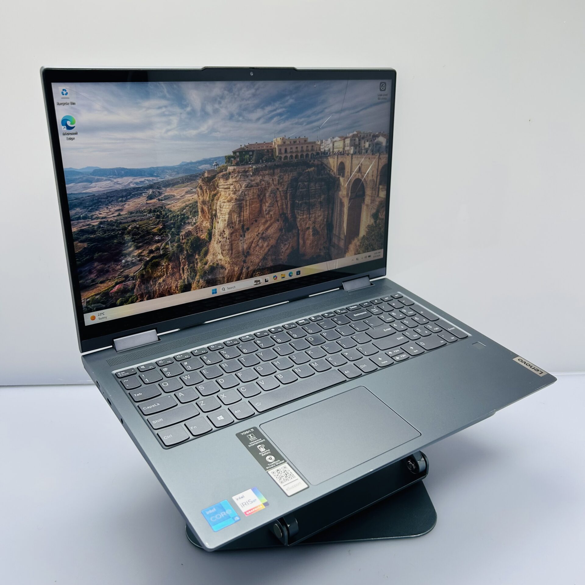 Lenovo Yoga 7i 14ITL5 11th Gen "Core i5" 2.40GHz 8GB RAM 256GB SSD Luna Grey - Cracked Screen, Touch Not Working (Condition: Fair) - Image 3