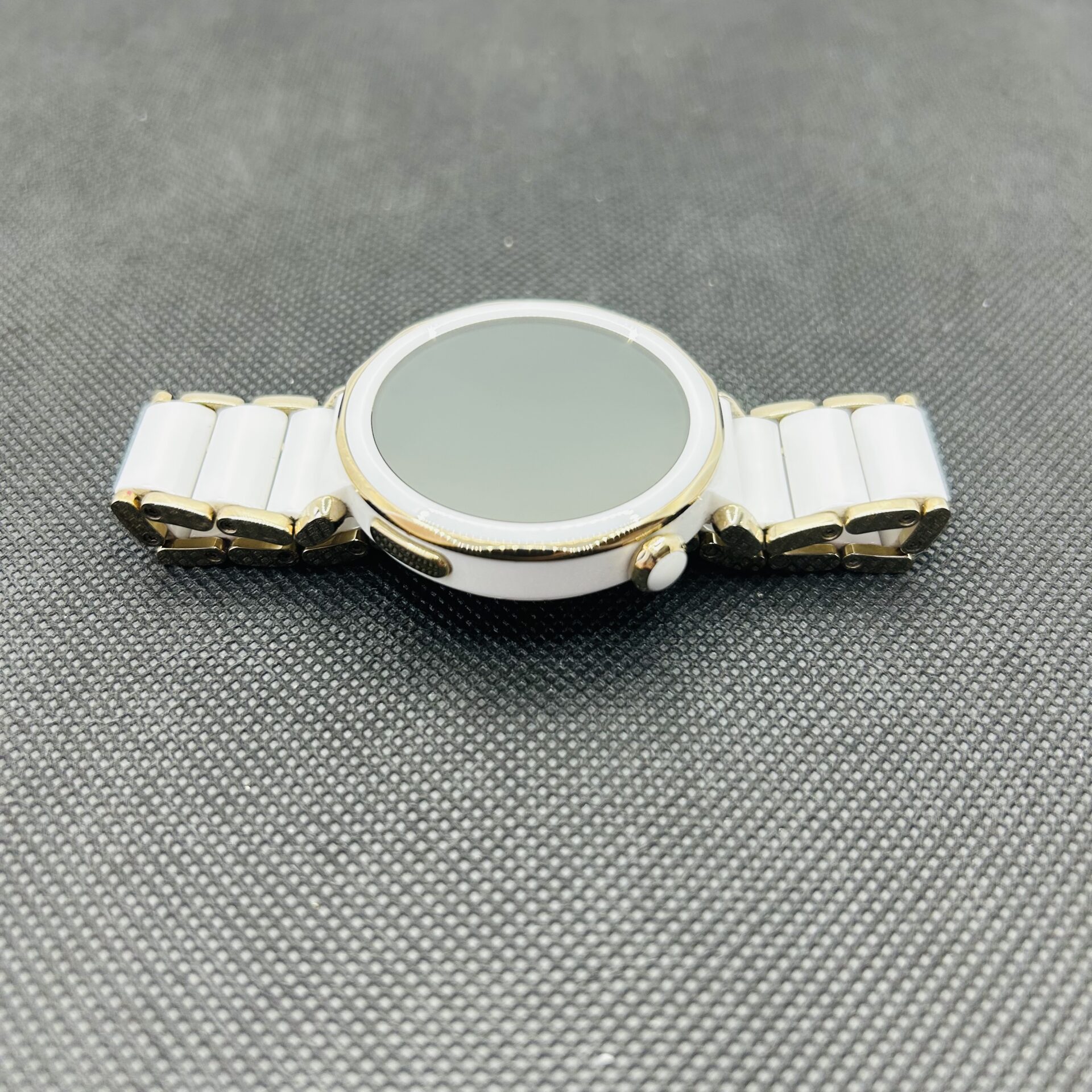 Huawei Watch GT 5 Pro Ceramic 42mm White (Condition: Excellent) - Image 3
