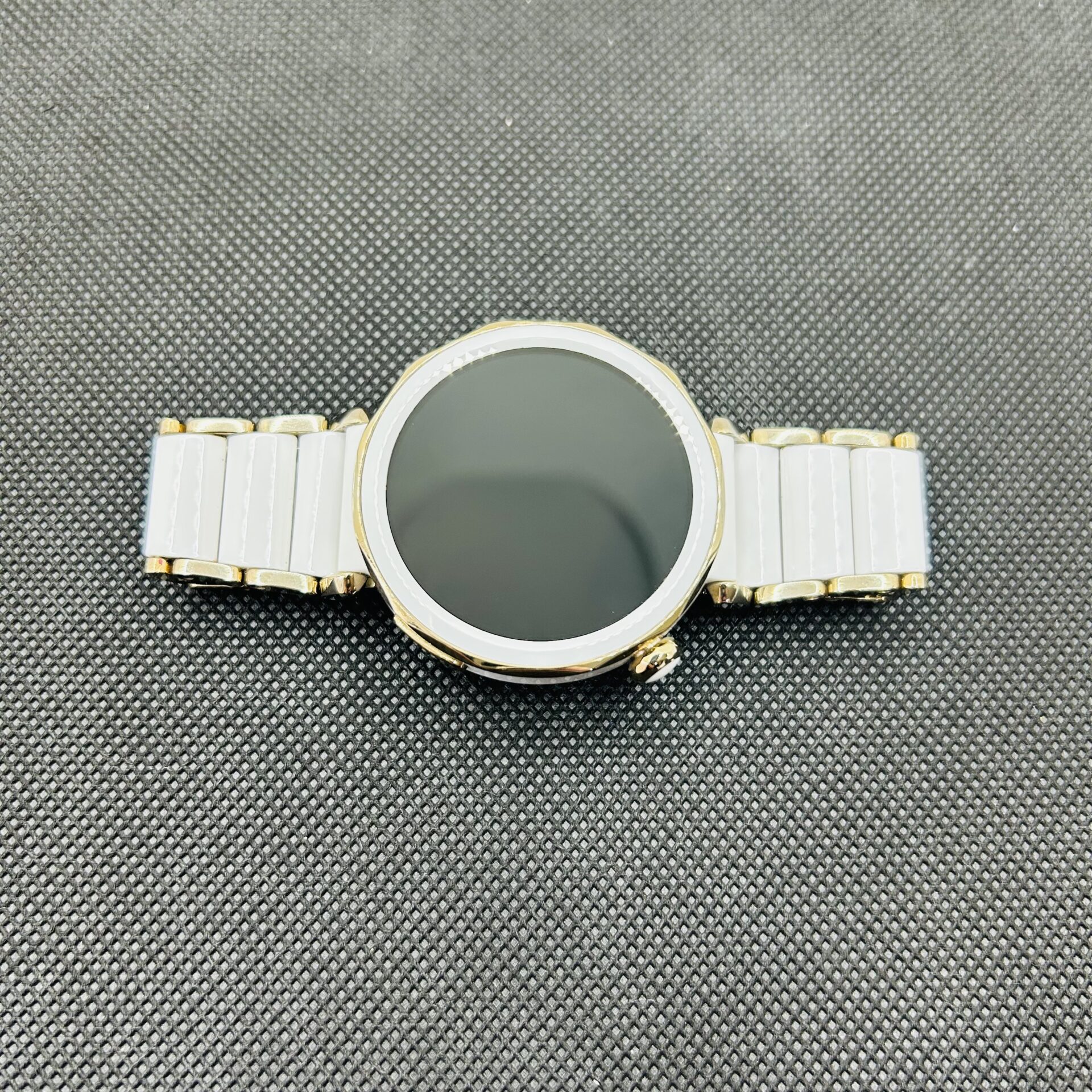 Huawei Watch GT 5 Pro Ceramic 42mm White (Condition: Excellent) - Image 2