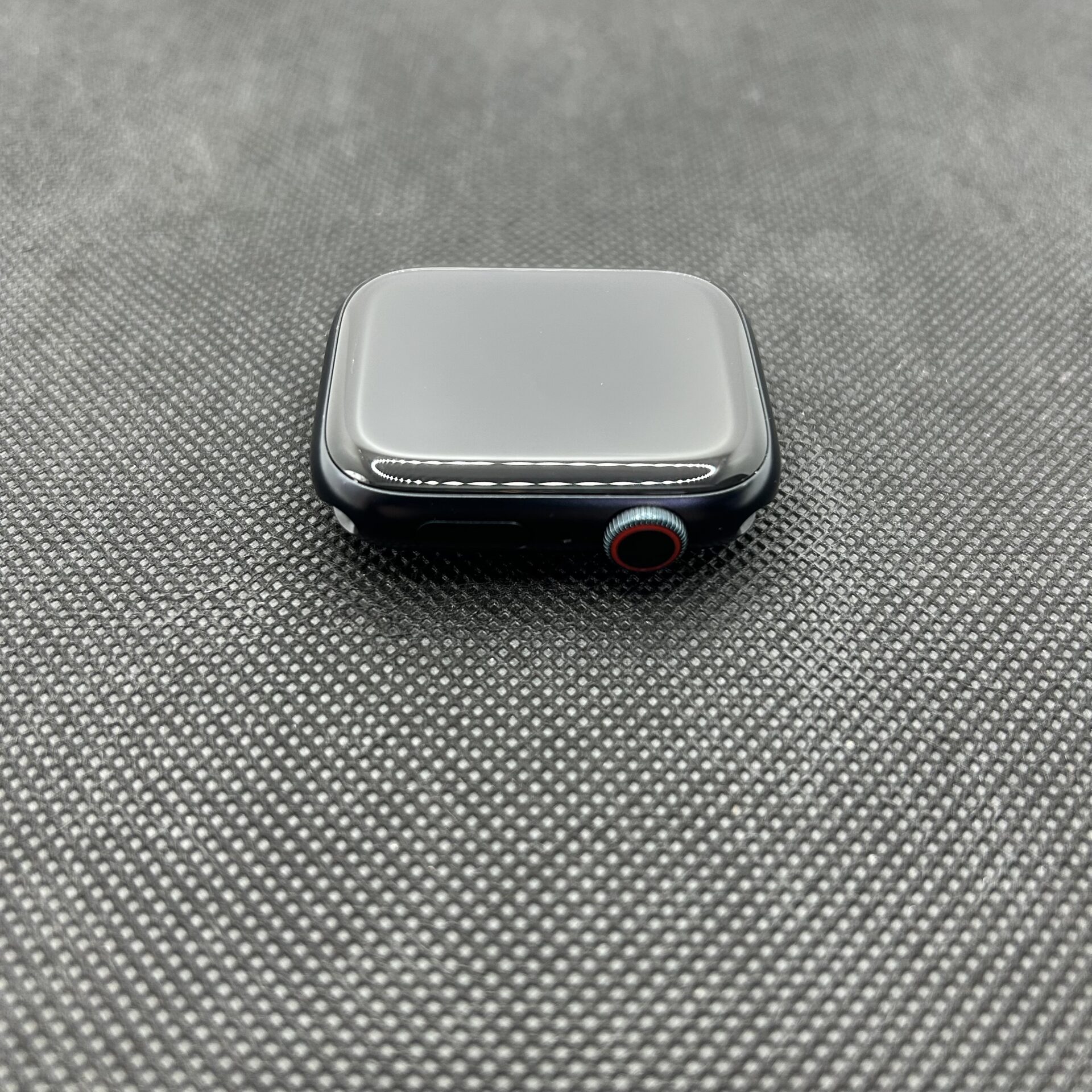 Apple Watch Series 9 45mm GPS Only Midnight (Condition: Good) - Image 3