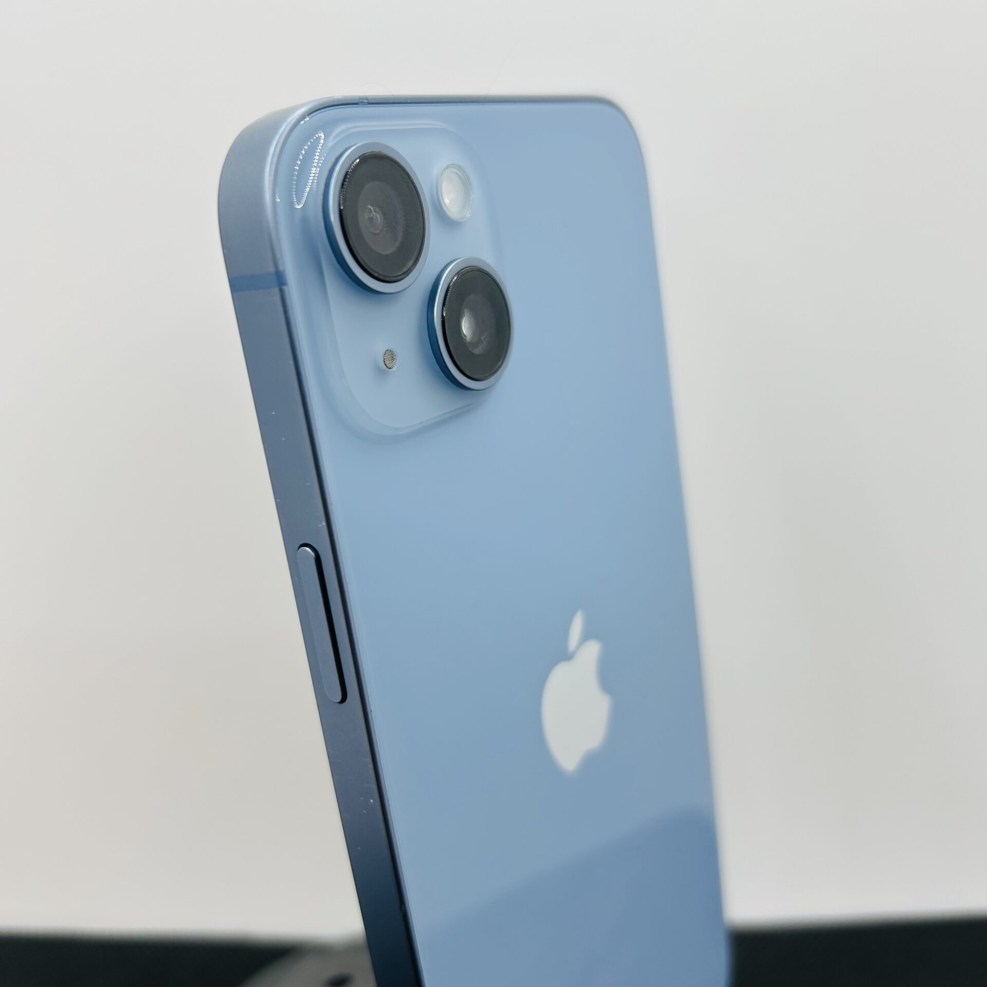 Apple iPhone 14 Plus 256GB Blue (Condition: Good) - Image 8