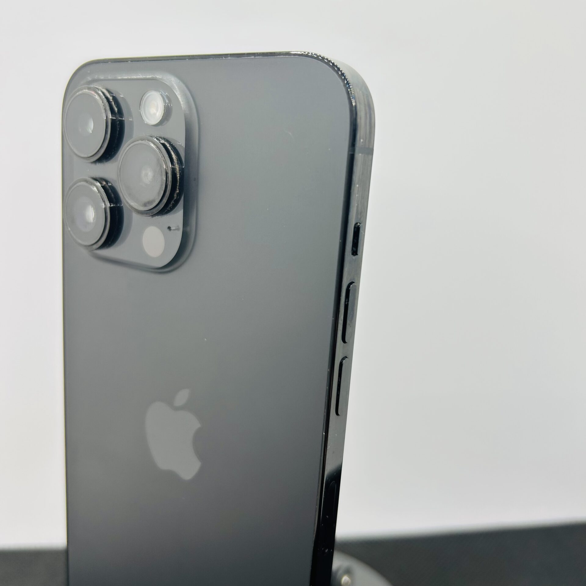 Apple iPhone 14 Pro Max 128GB Space Black (Condition: Good) - Image 10