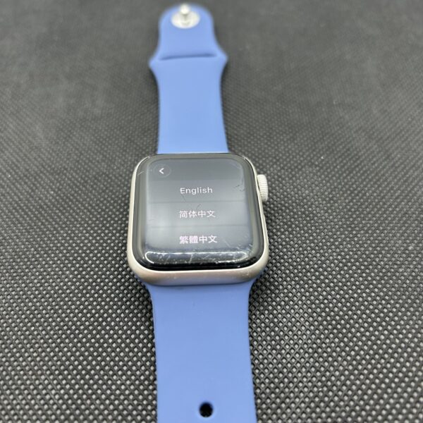 Apple Watch SE 2 GPS 40mm Starlight With Blue Straps (Condition: Fair) - Image 5