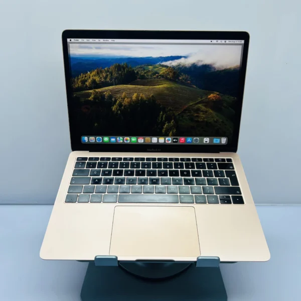 Apple MacBook Air 13-Inch 