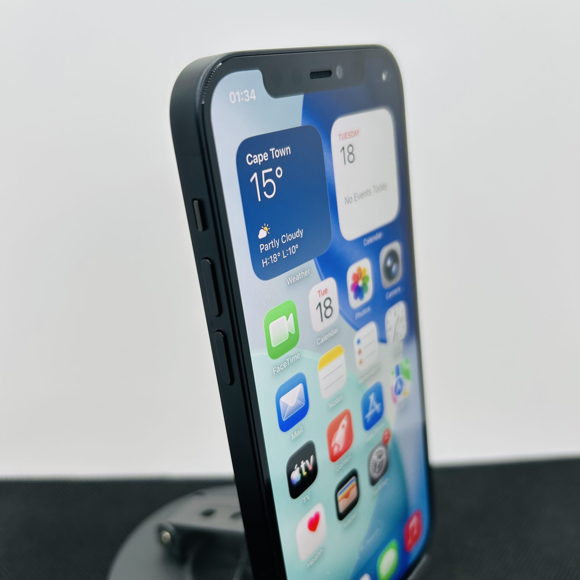 Apple iPhone 12 128GB Black (Condition: Excellent) - Image 4