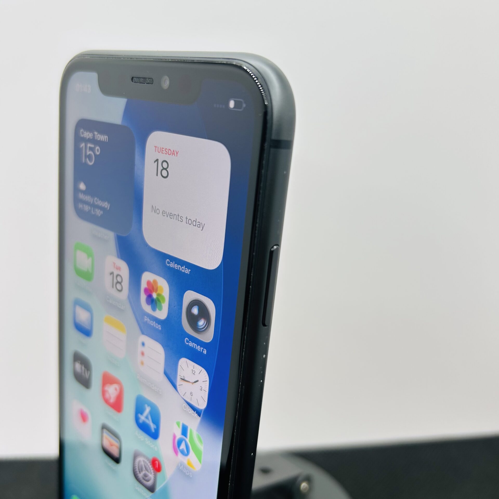 Apple iPhone 11 64GB Black (Condition: Good) - Image 10
