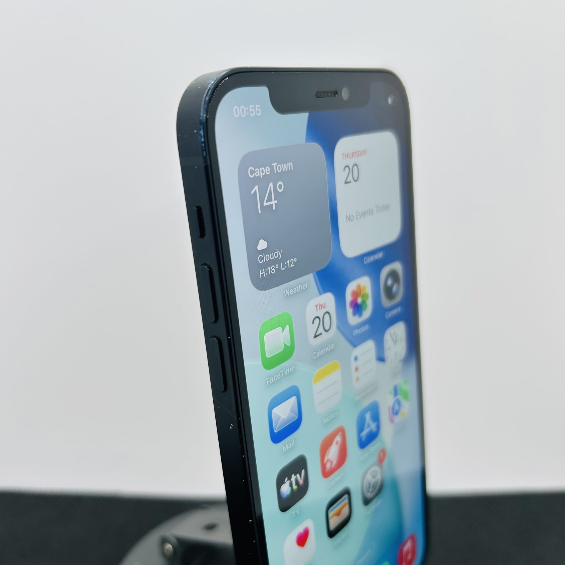 Apple iPhone 12 64GB Black - Face ID Not Working (Condition: Good) - Image 4