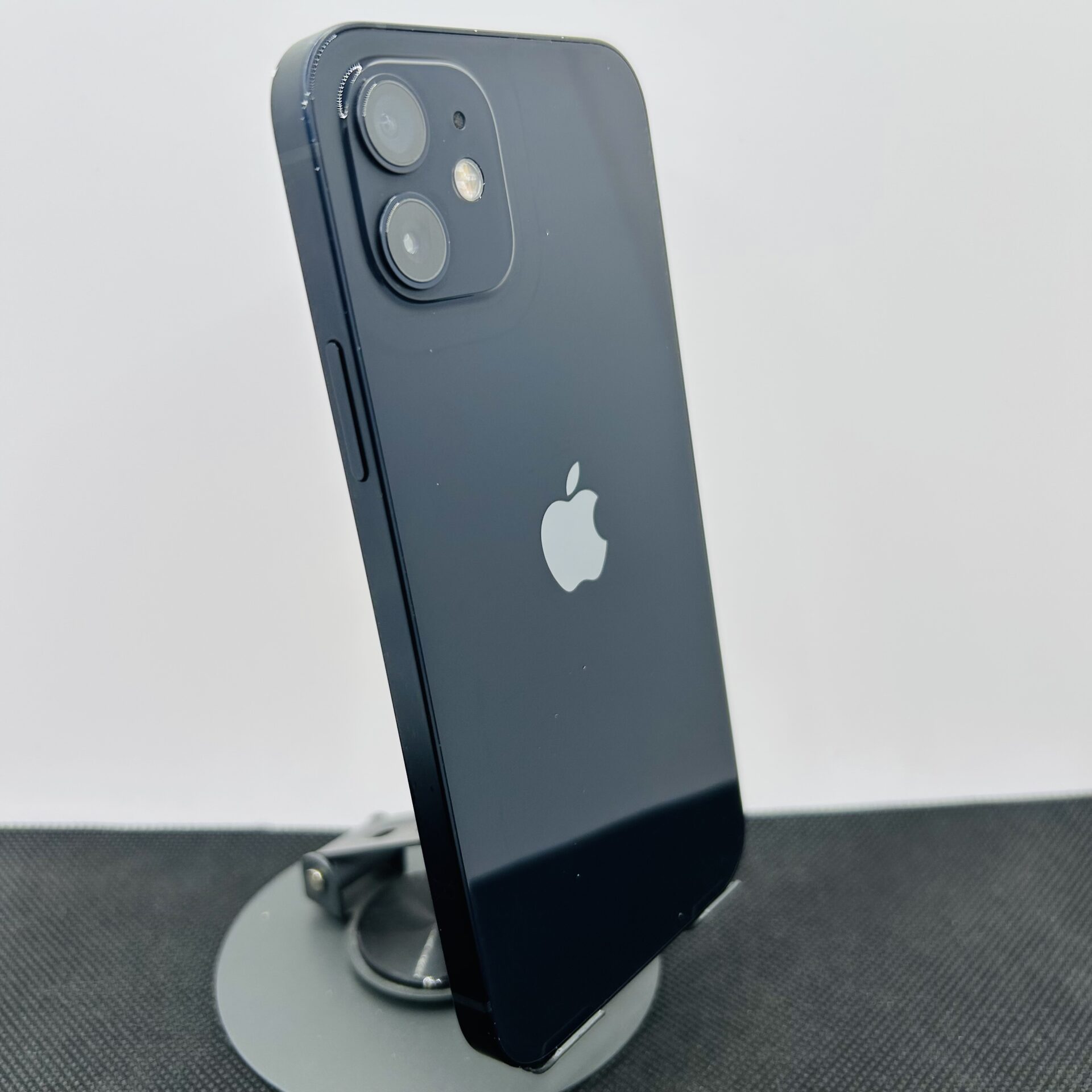 Apple iPhone 12 64GB Black - Face ID Not Working (Condition: Good) - Image 7