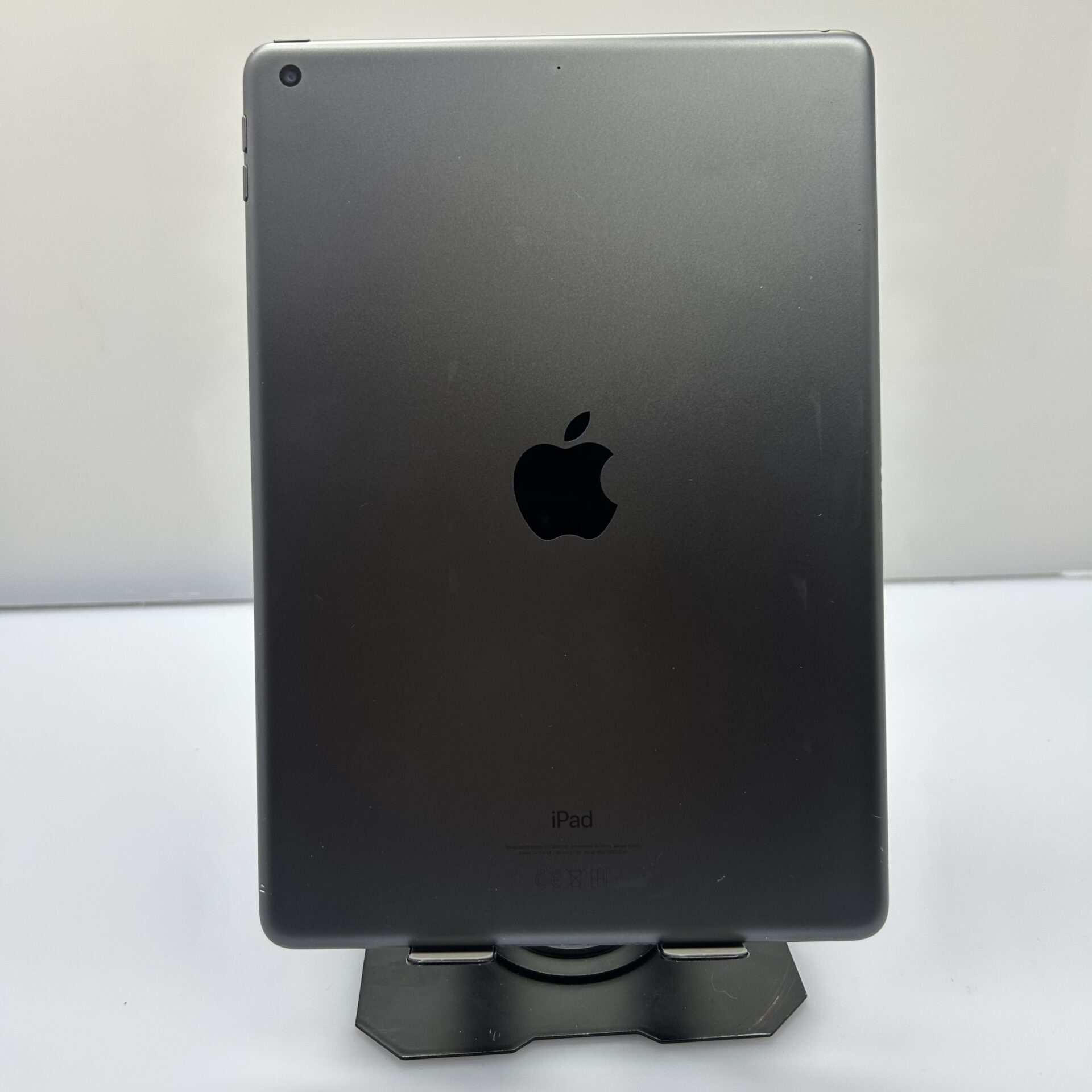 Apple iPad 9th Gen 64GB (Wifi Only) Space Gray - Touch ID Not Working (Condition: Good) - Image 12