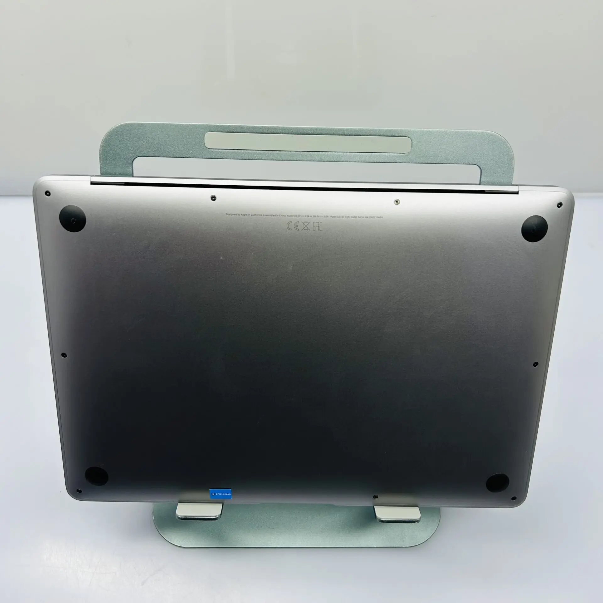 Apple MacBook Air 13-inch "M1" (2020) 8 CPU/ 8 GPU 8GB RAM 256GB SSD Space Gray (Condition: Good) - Image 10