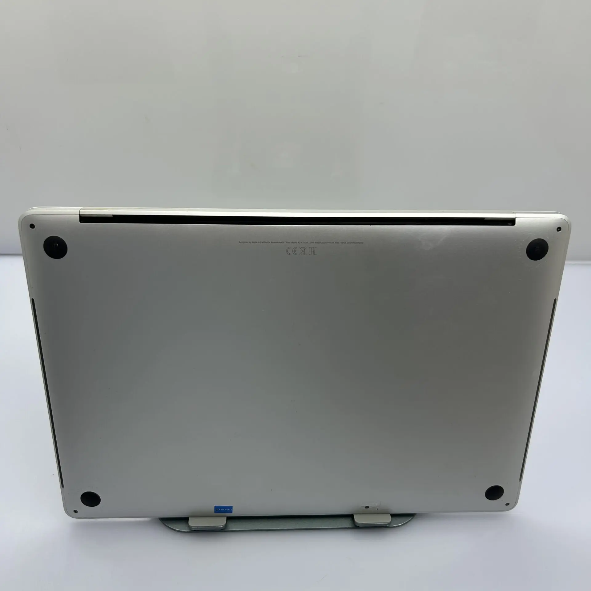 Apple MacBook Pro 16-inch "Core i9" (Touchbar/2019) 2.3GHz 16GB RAM 1TB SSD Silver (Condition: Good) - Image 10