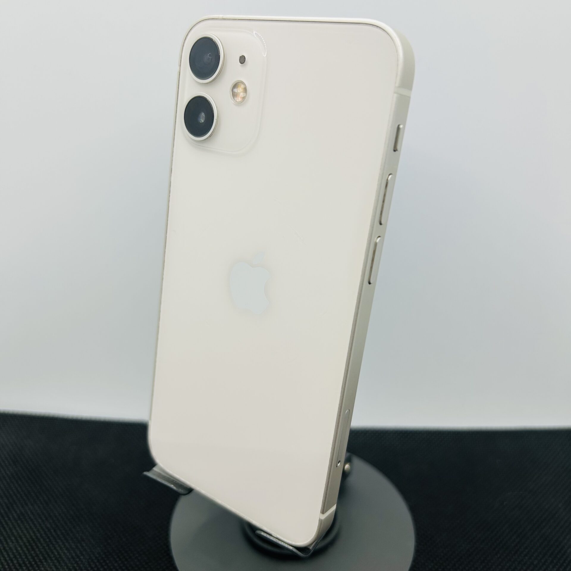 Apple iPhone 12 Mini 64GB White (Condition: Good) - Image 9