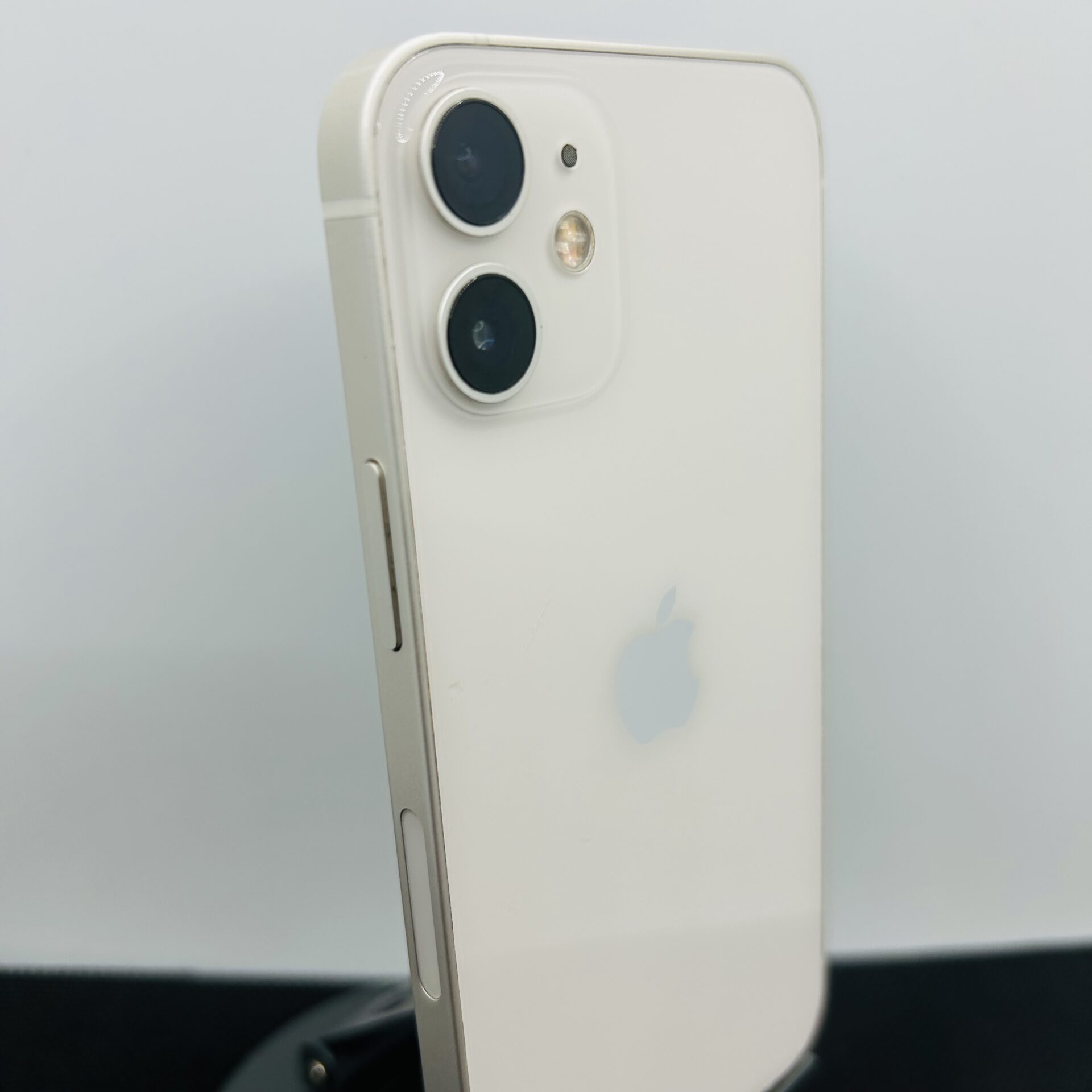 Apple iPhone 12 Mini 64GB White (Condition: Good) - Image 8