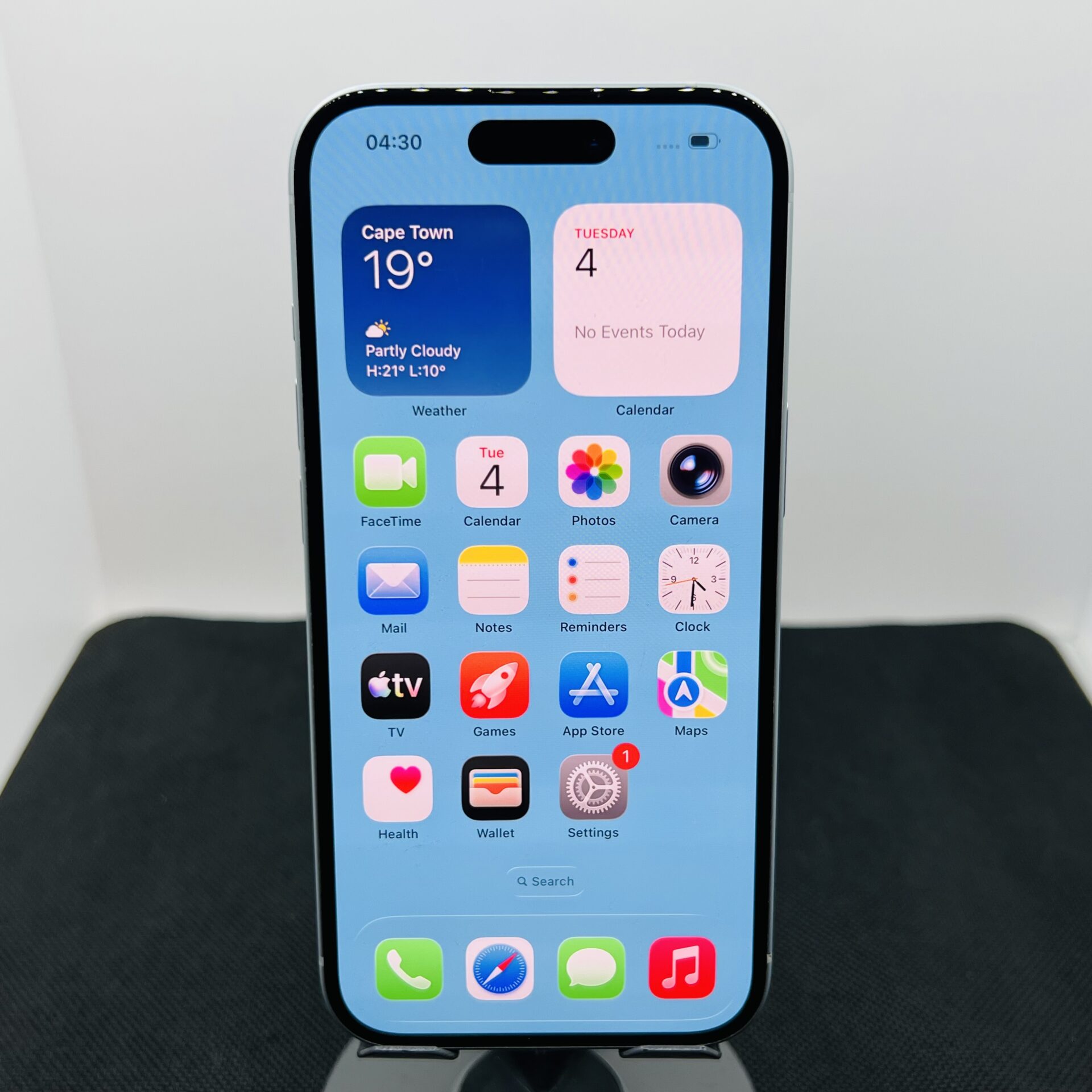 Apple iPhone 15 128GB Blue (Condition: Good) - Image 2
