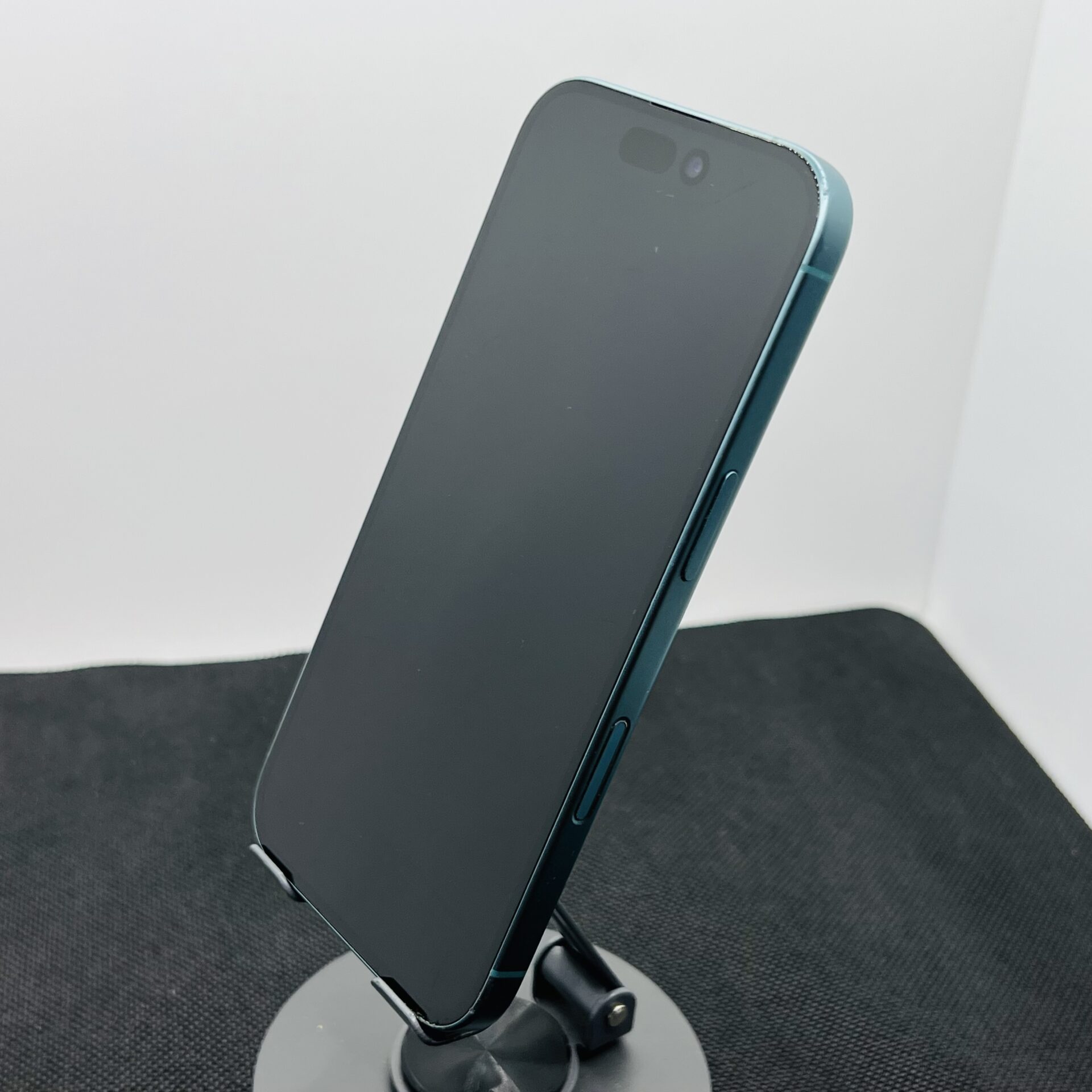 Apple iPhone 16 128GB Teal (Condition: Good) - Image 7