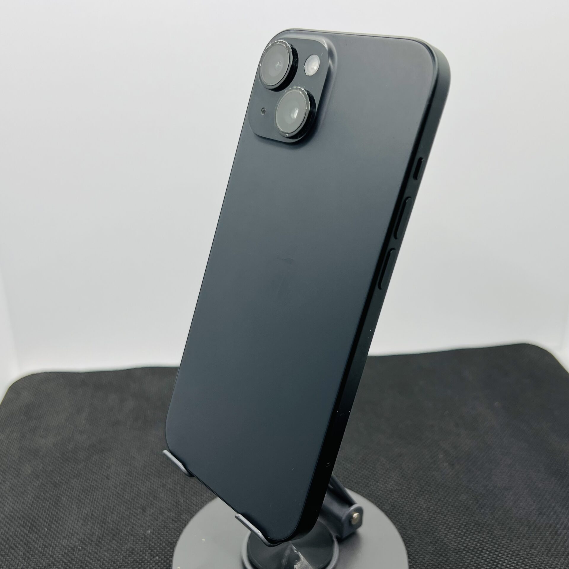 Apple iPhone 15 128GB Black (Condition: Good) - Image 8