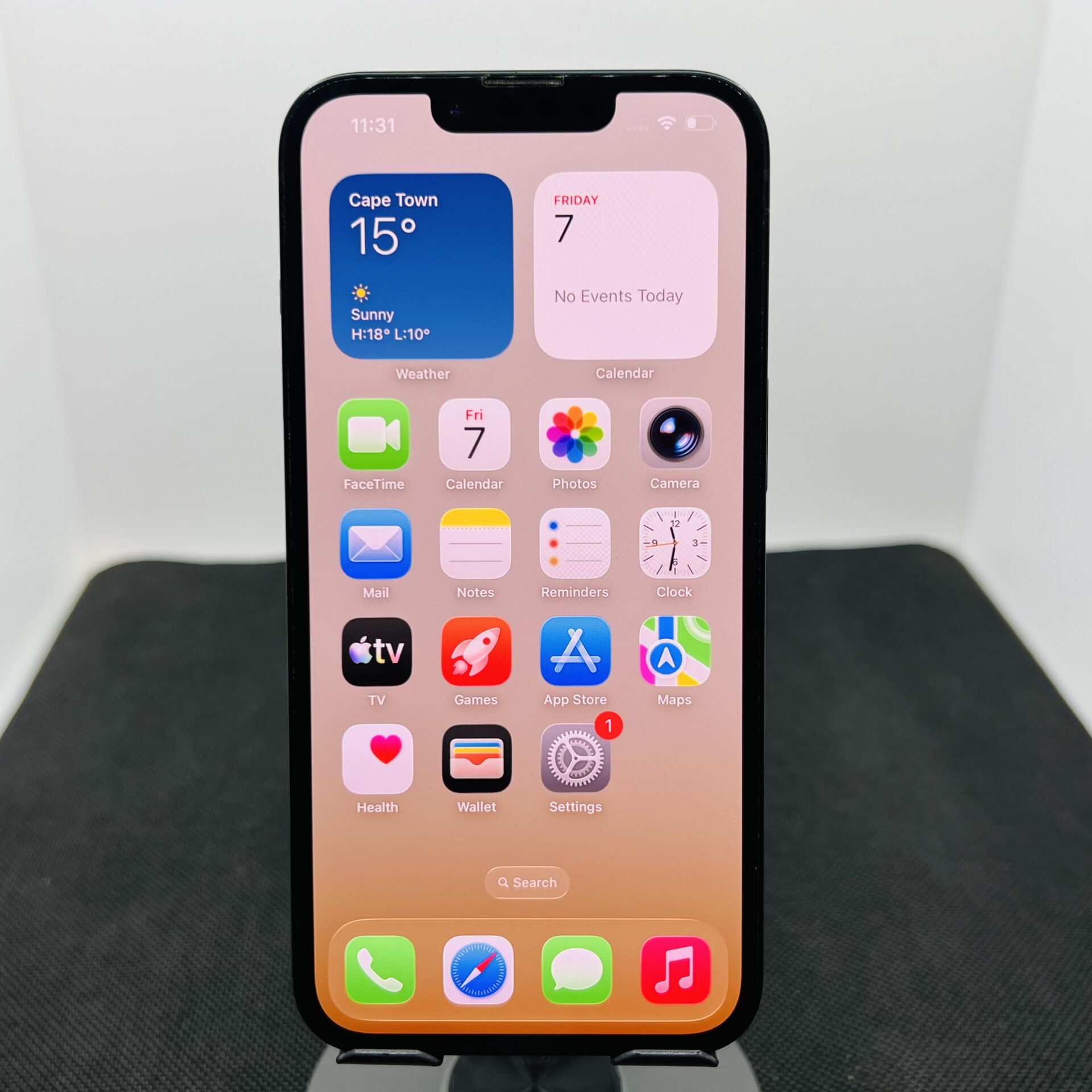 Apple iPhone 14 256GB Midnight (Condition: Good) - Image 2