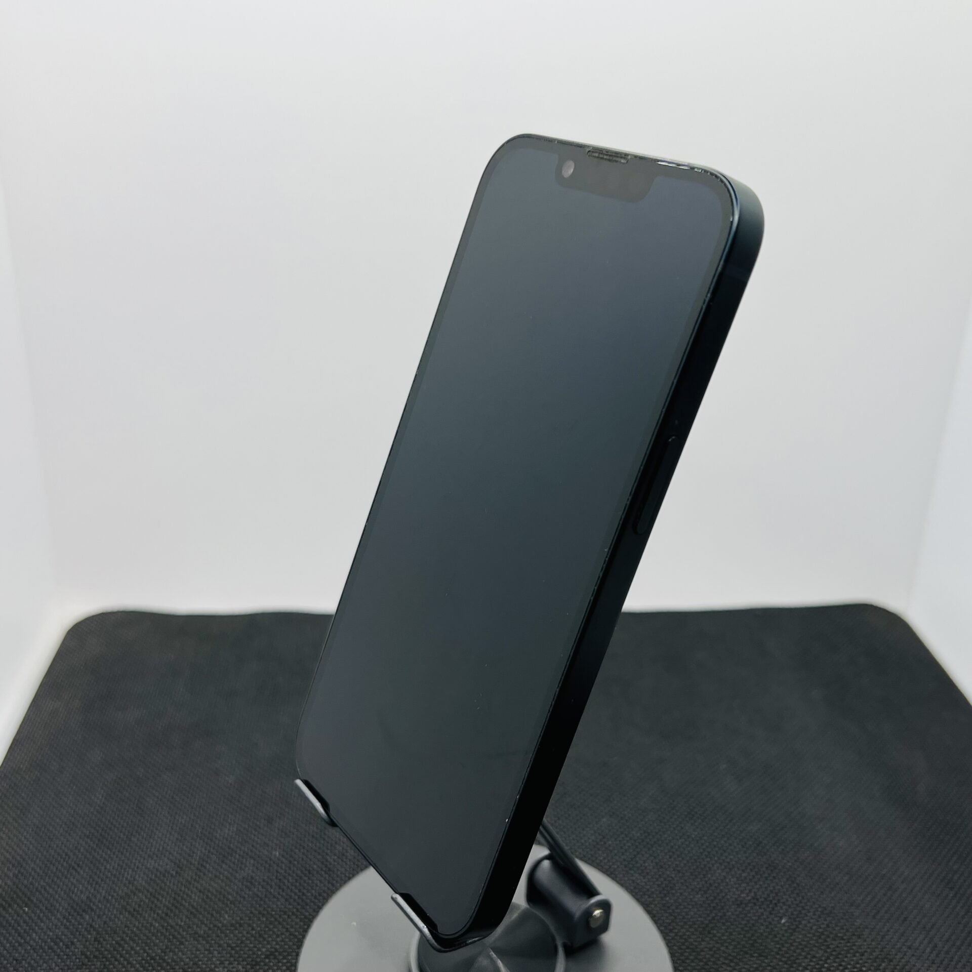 Apple iPhone 14 256GB Midnight (Condition: Good) - Image 7