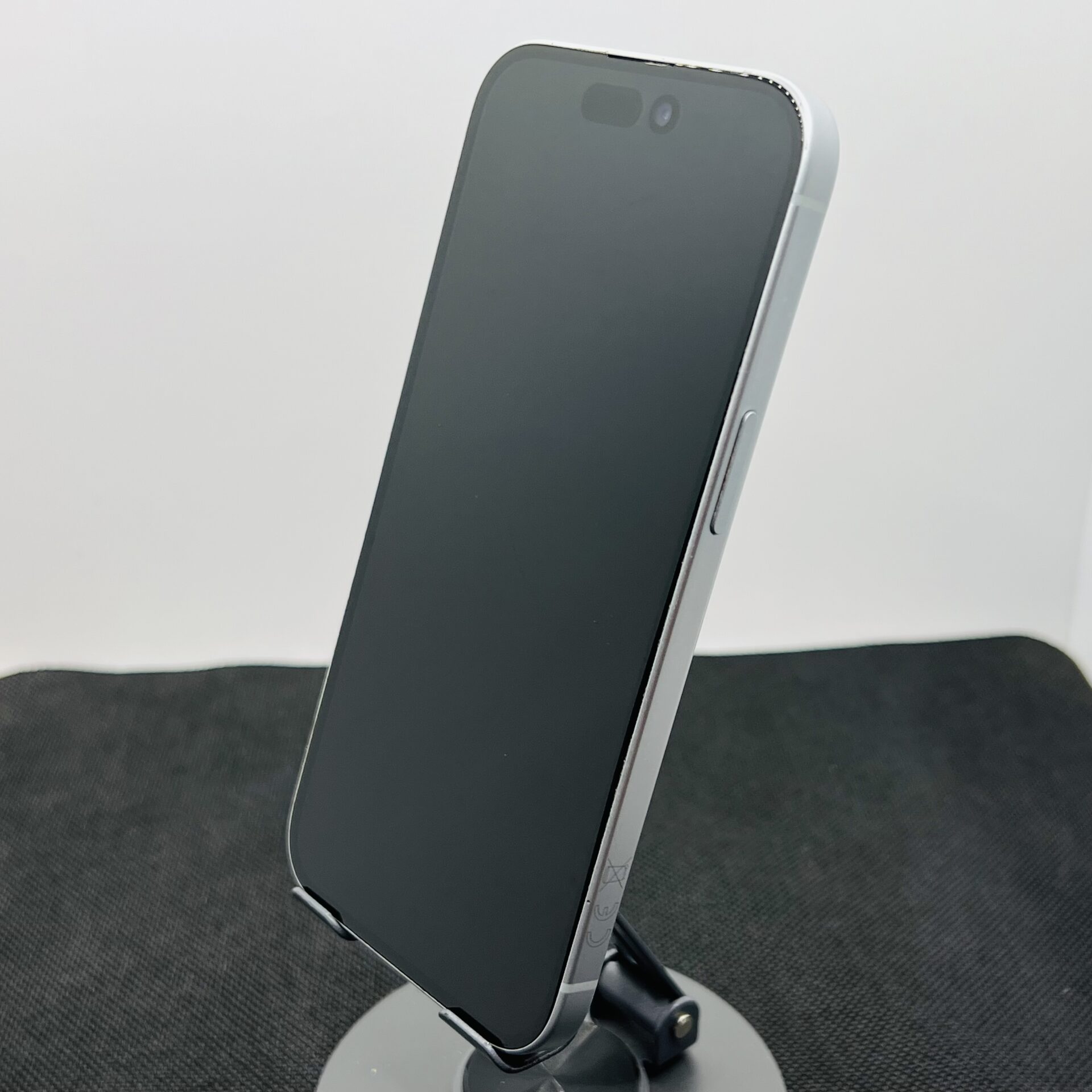 Apple iPhone 15 256GB Blue (Condition: Good) - Image 7