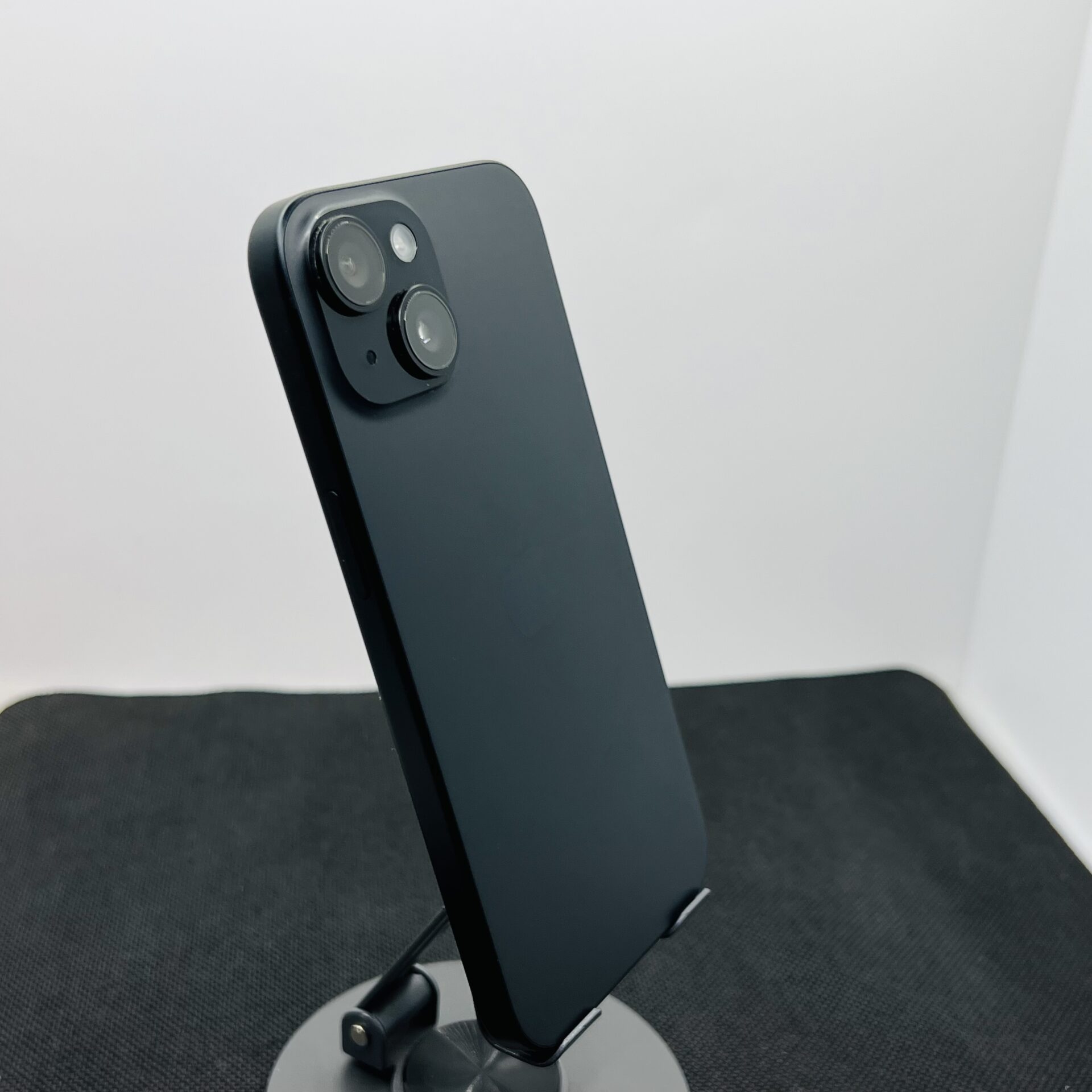 Apple iPhone 15 128GB Black (Condition: Excellent) - Image 10