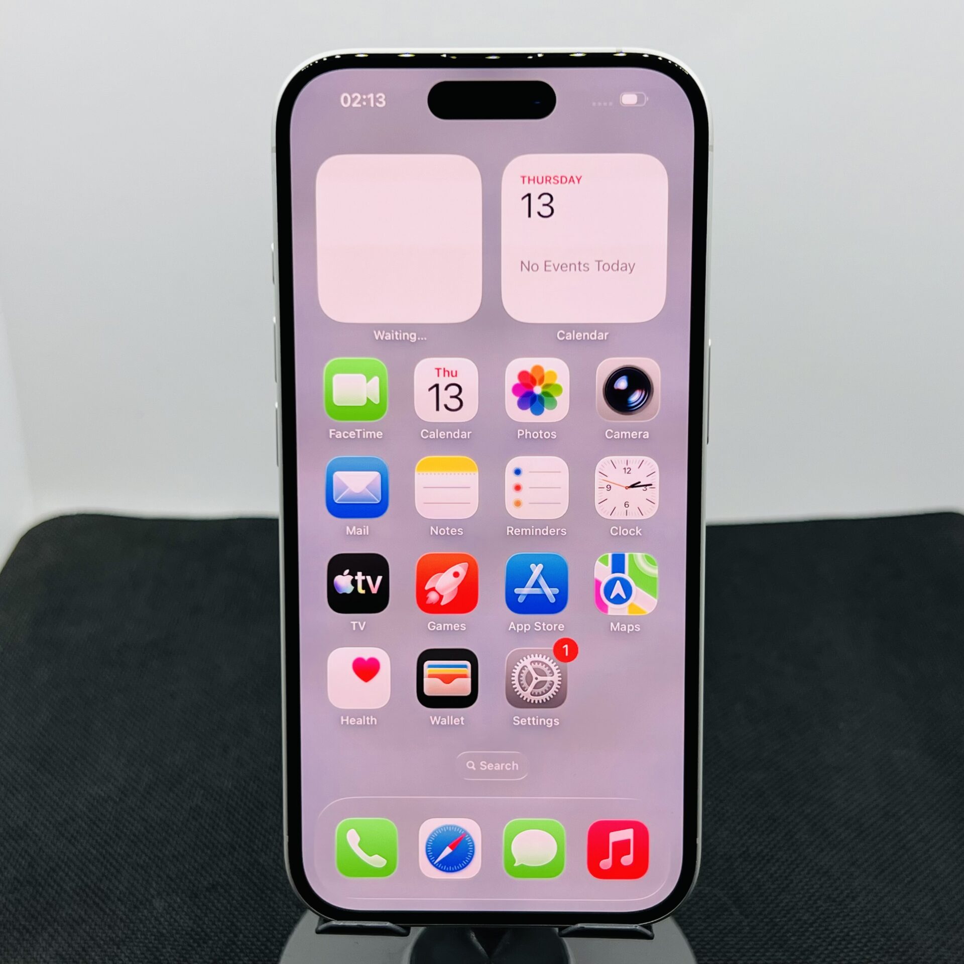 Apple iPhone 16 128GB White (Condition: Good) - Image 2