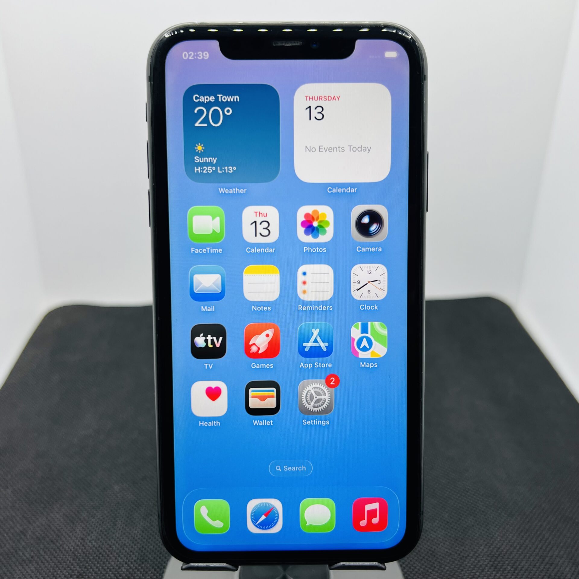 Apple iPhone 11 64GB Black (Condition: Good) - Image 2